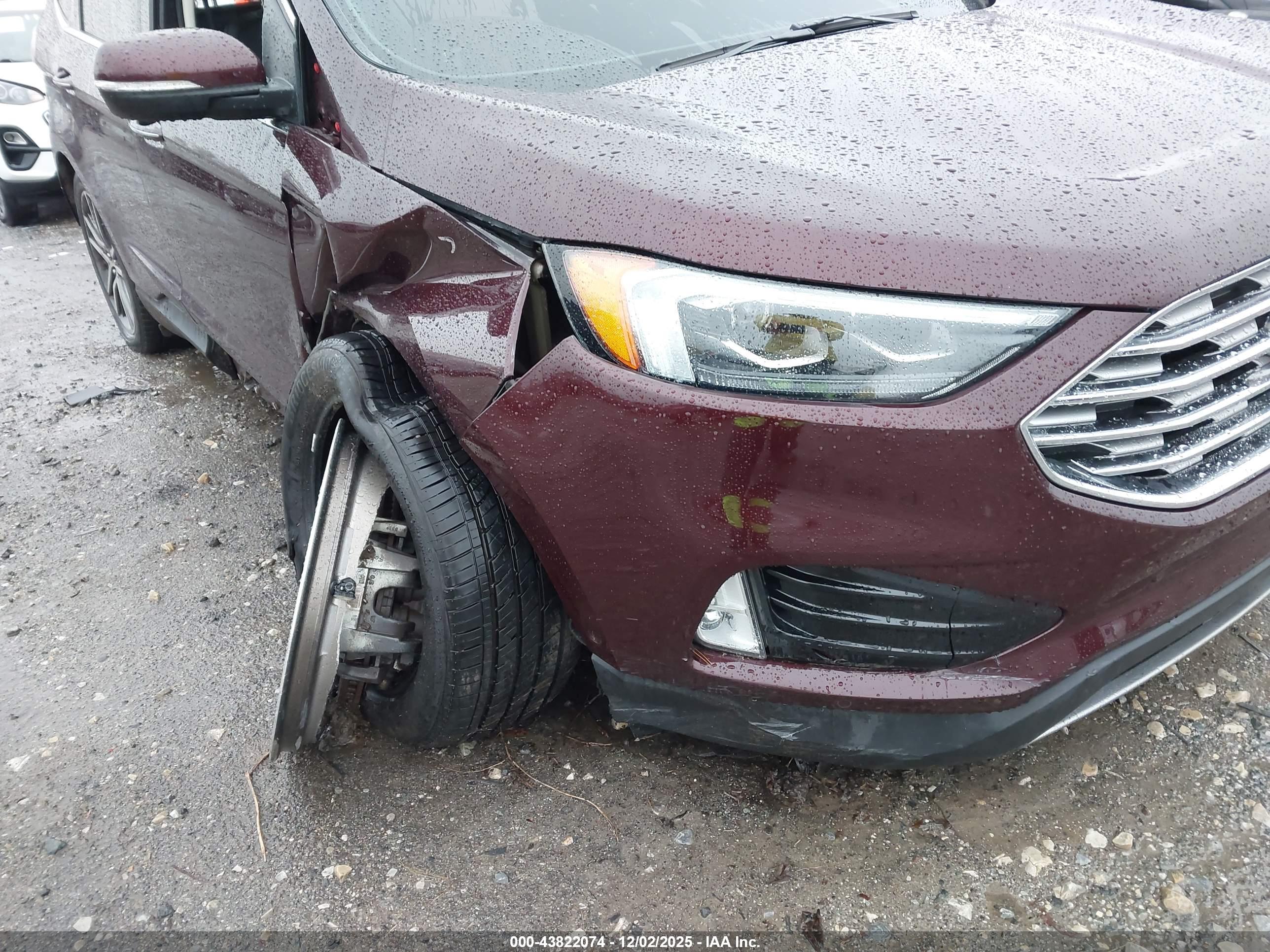 FORD EDGE image 6