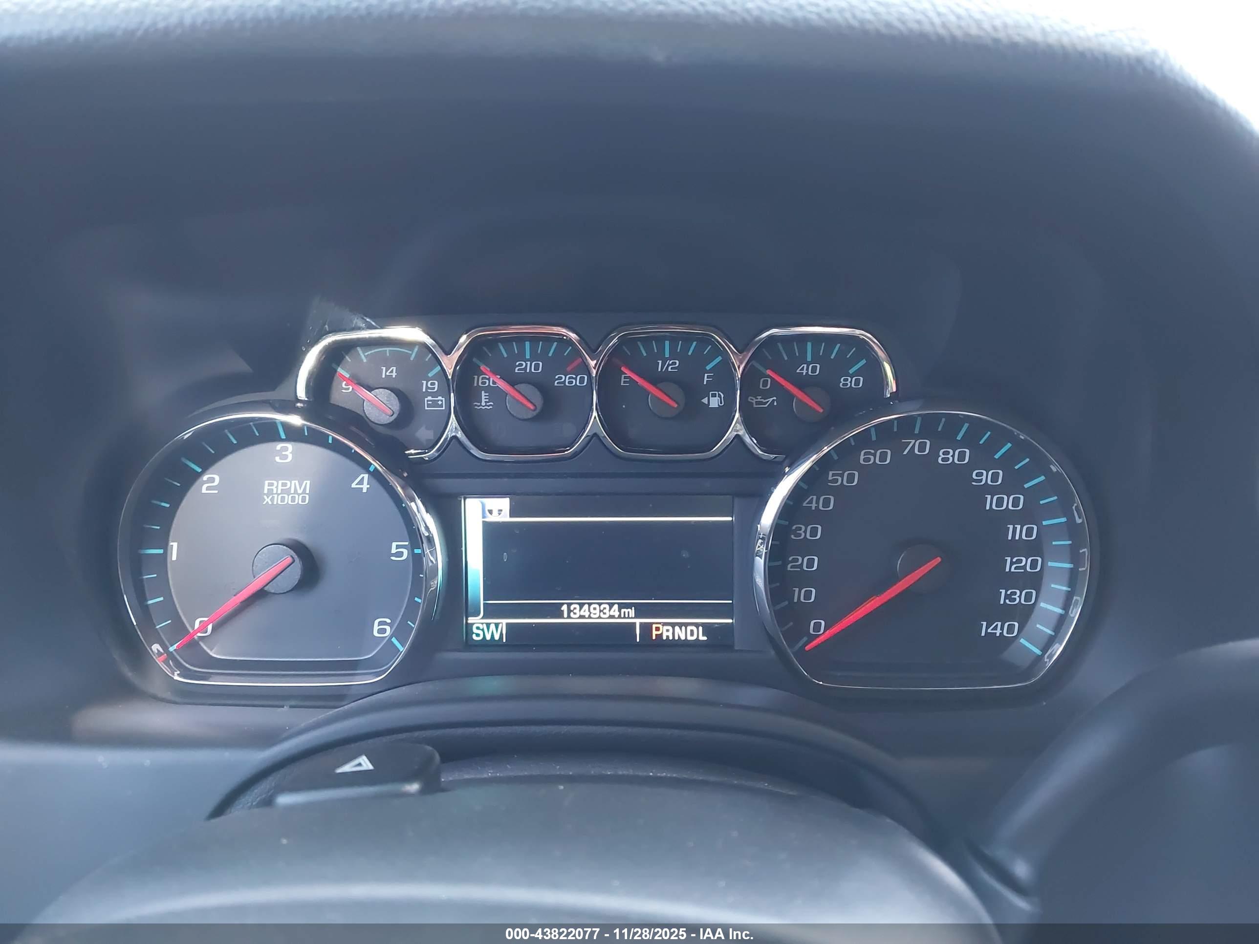 GMC YUKON image 7