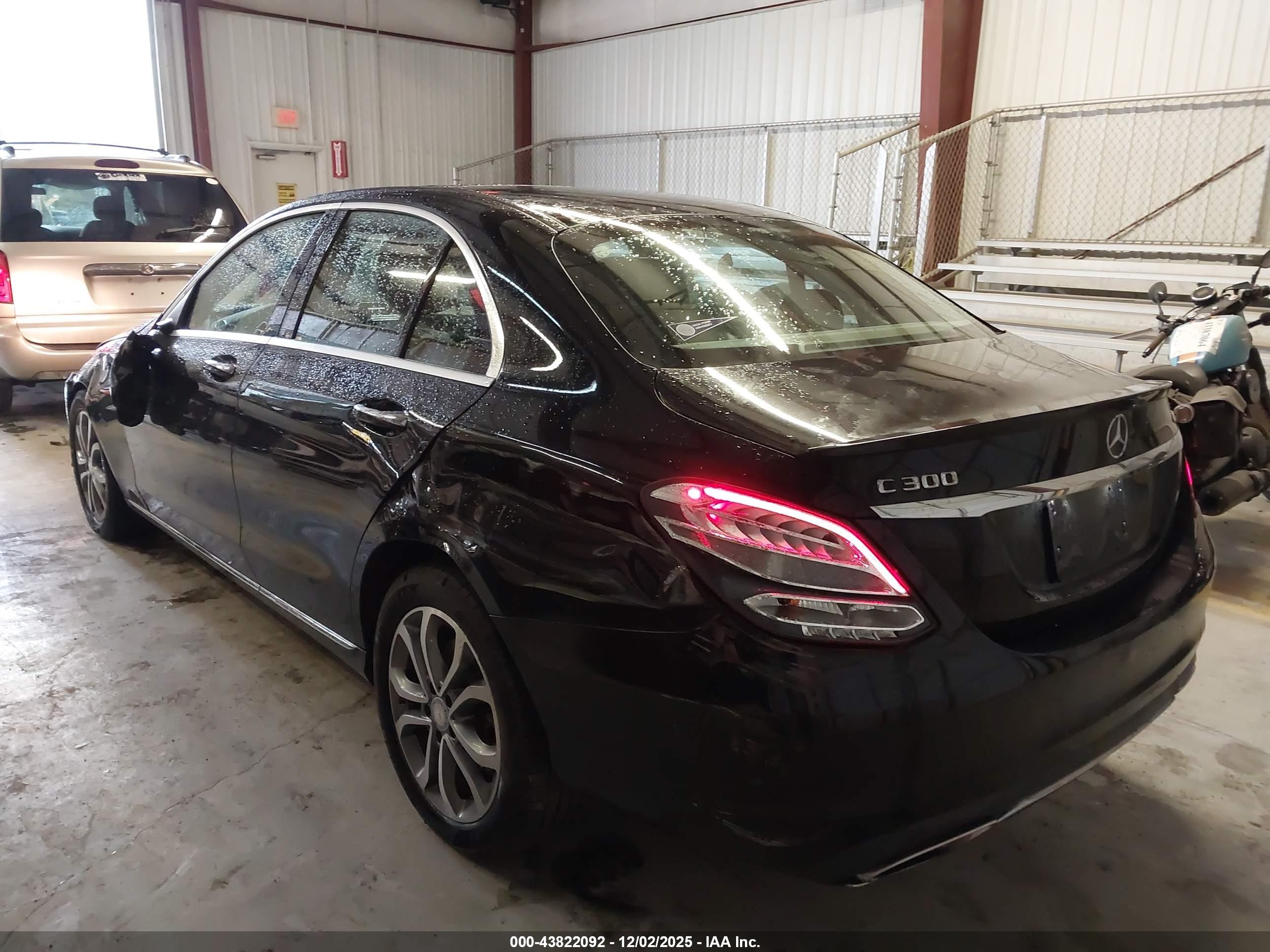 MERCEDES-BENZ C image 3
