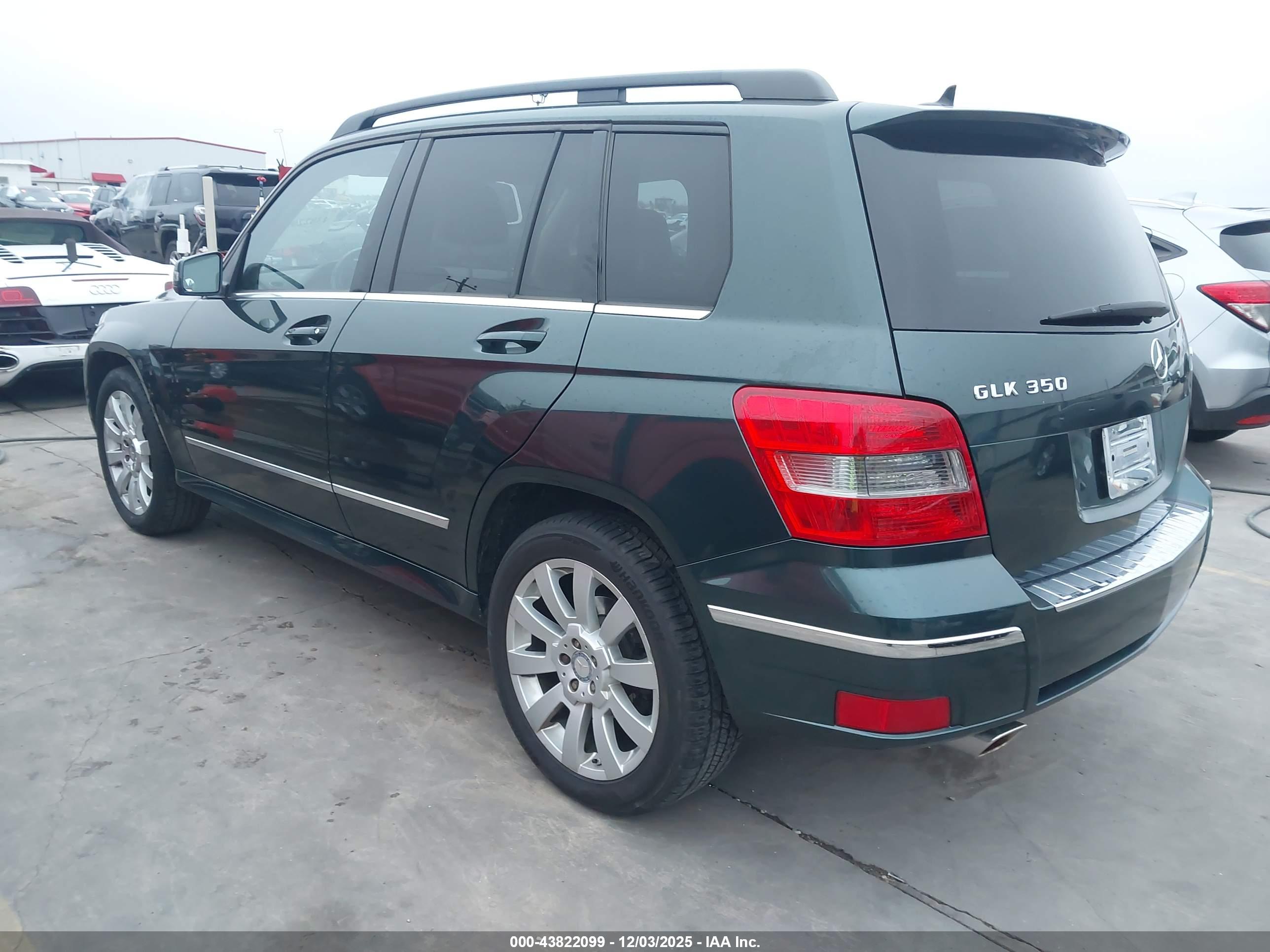 MERCEDES-BENZ GLK image 3