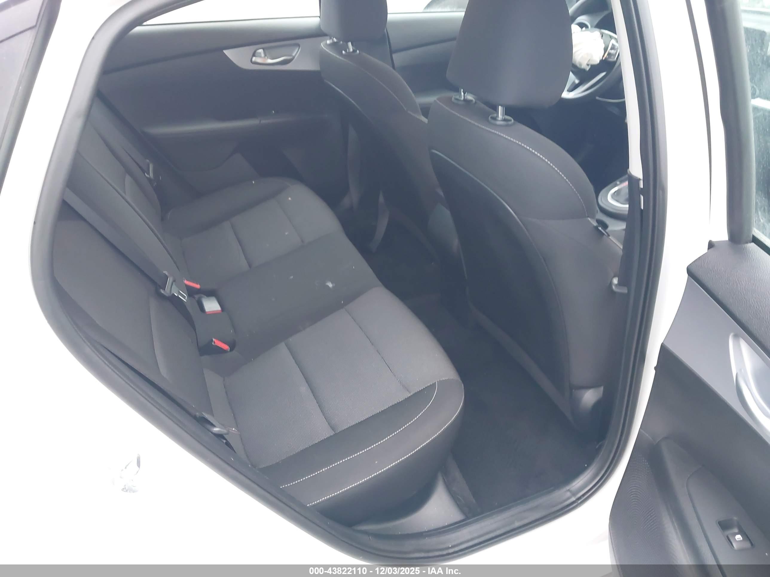 KIA FORTE image 8