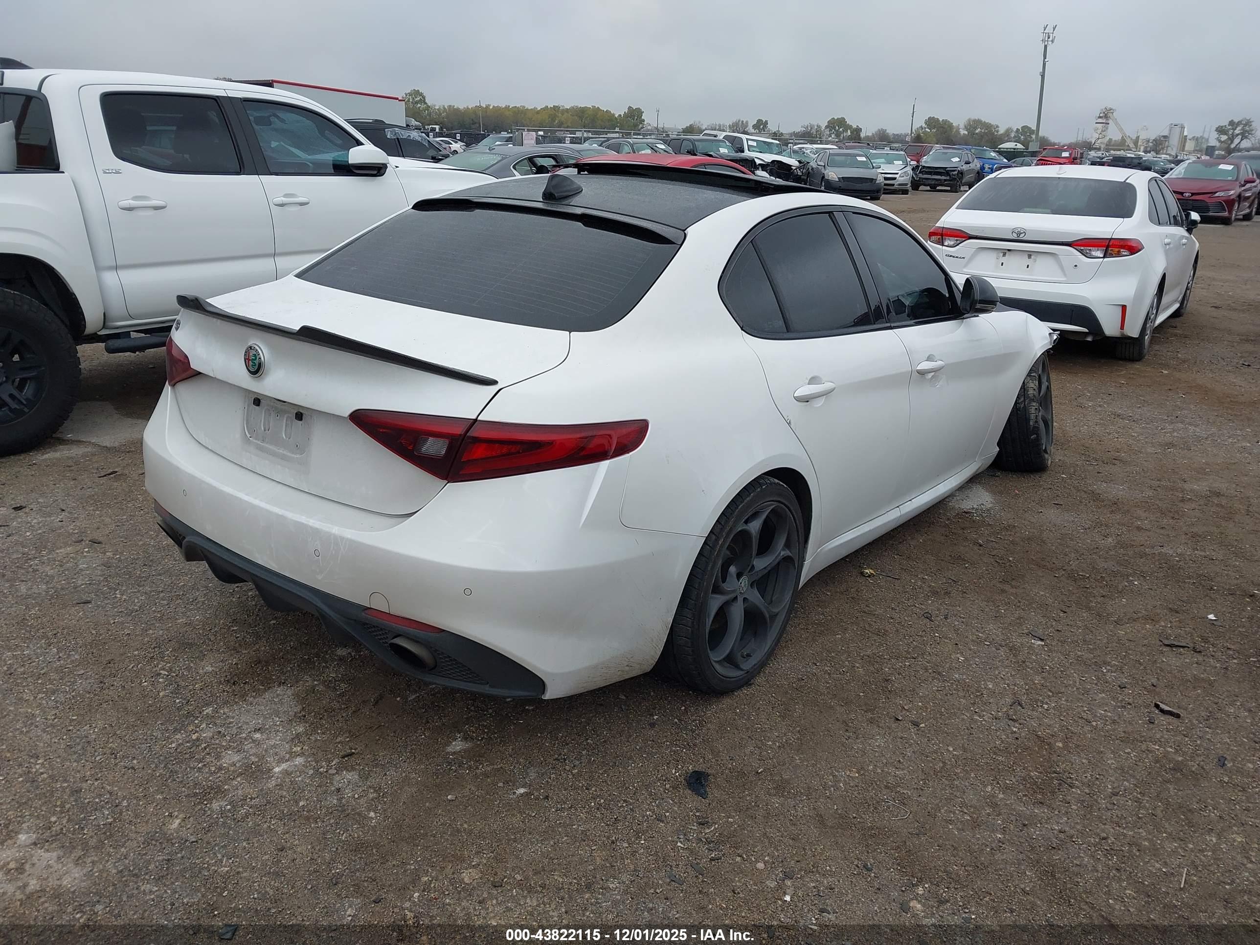ALFA ROMEO image 4