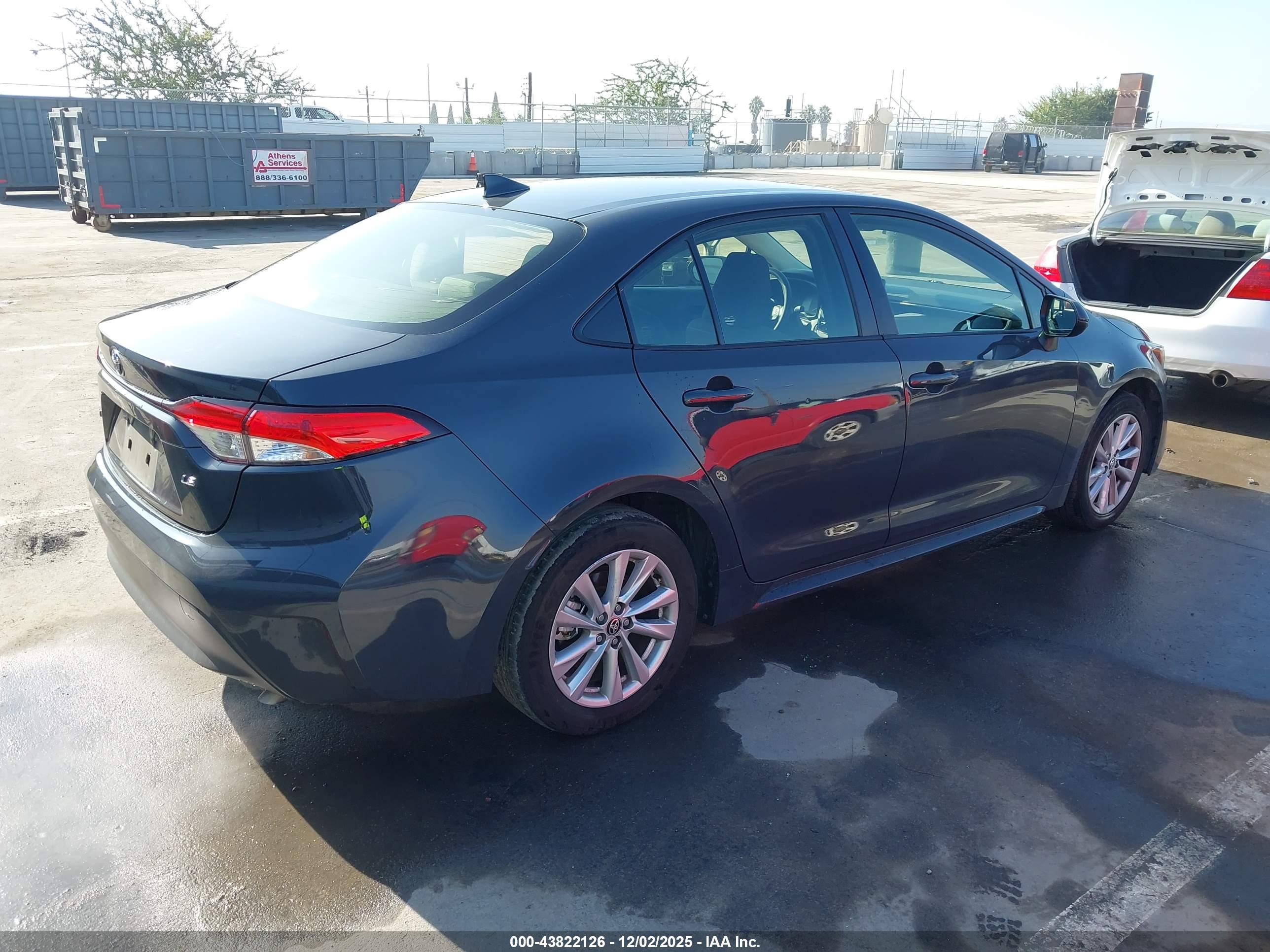 TOYOTA COROLLA image 4