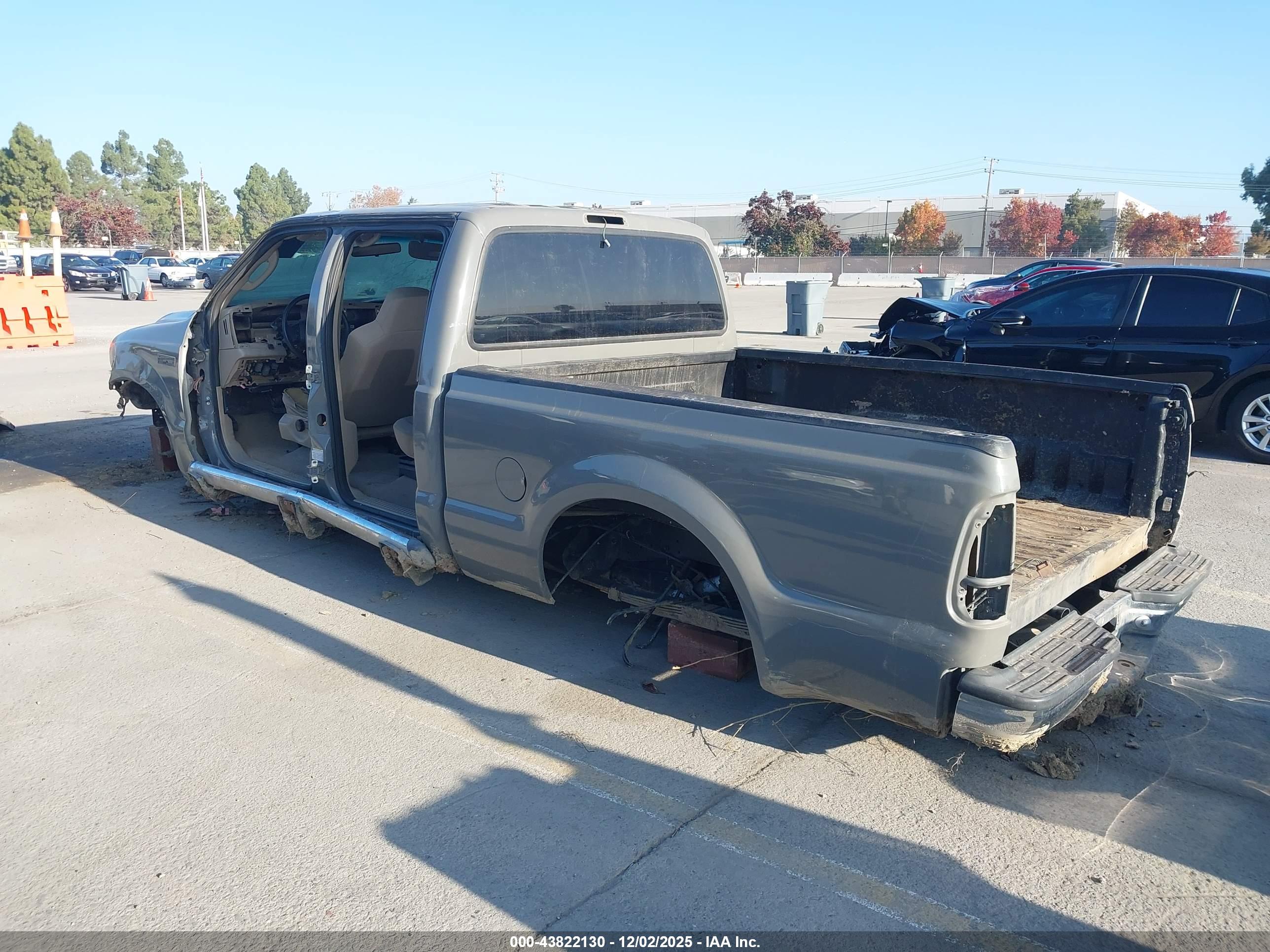 FORD F-250 image 3