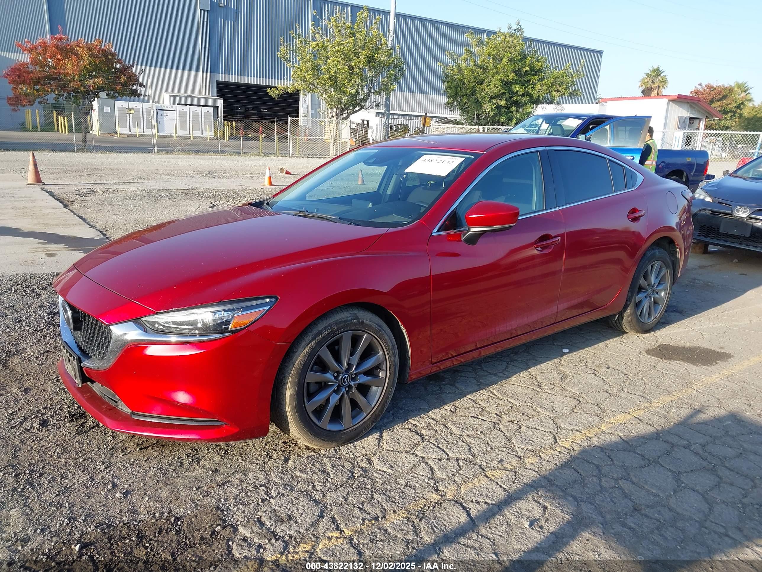 MAZDA MAZDA6 image 2