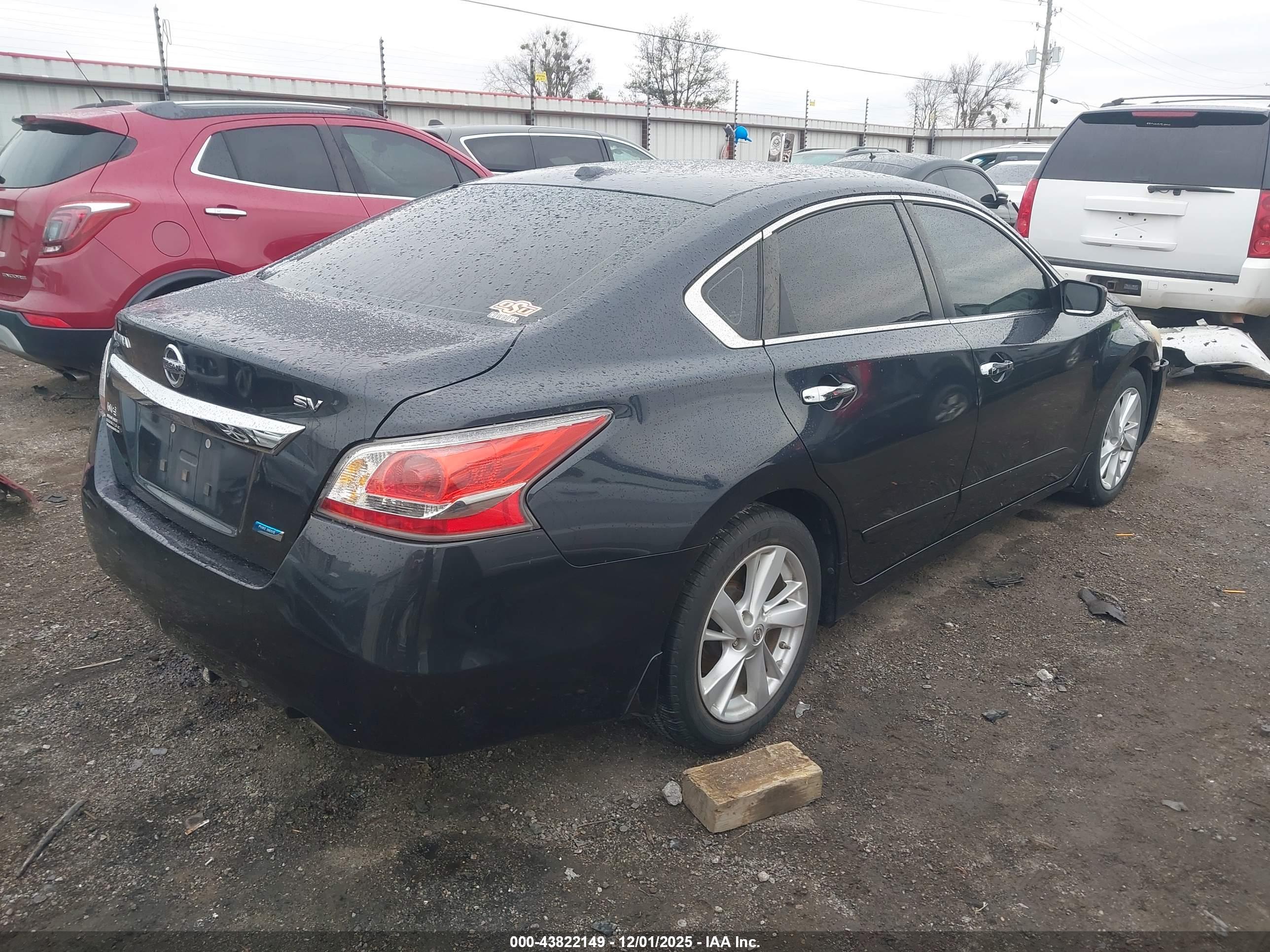 NISSAN ALTIMA image 4
