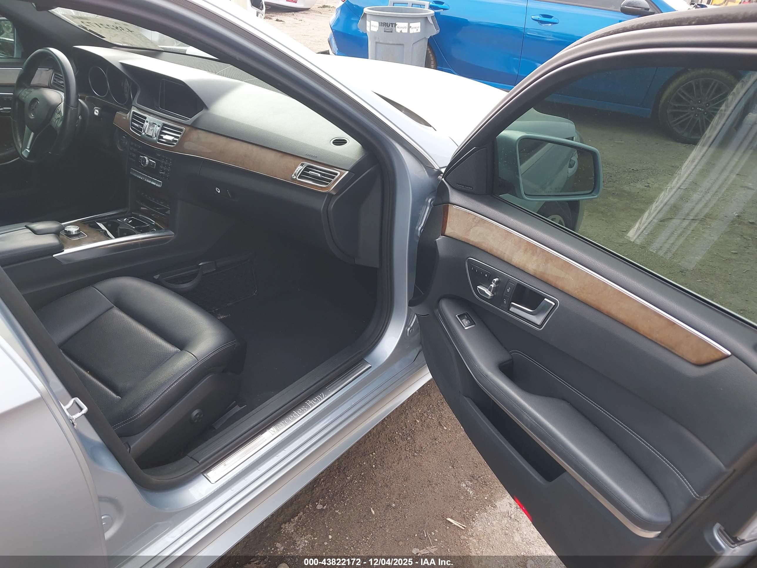 MERCEDES-BENZ E image 5