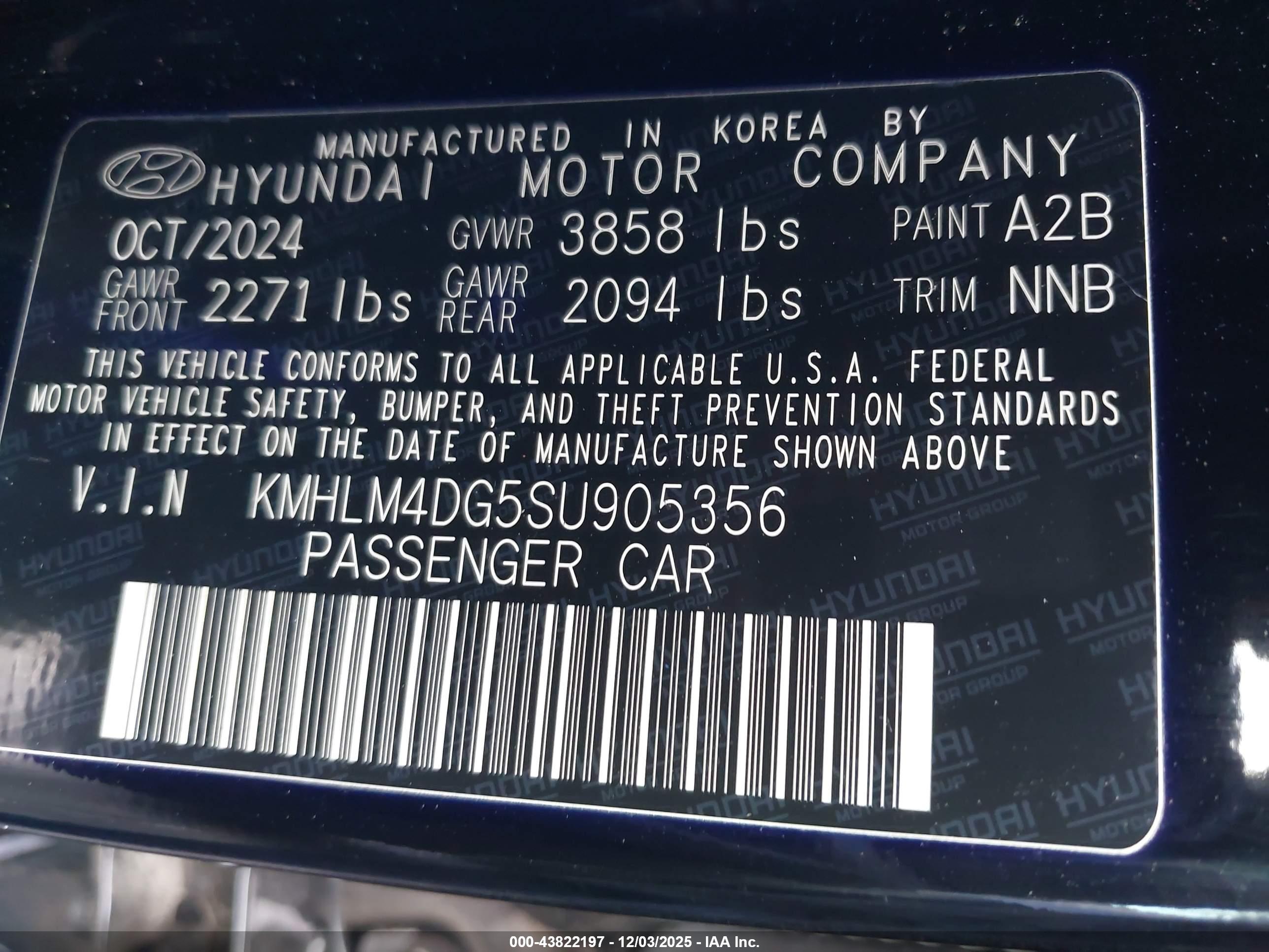 HYUNDAI ELANTRA image 9