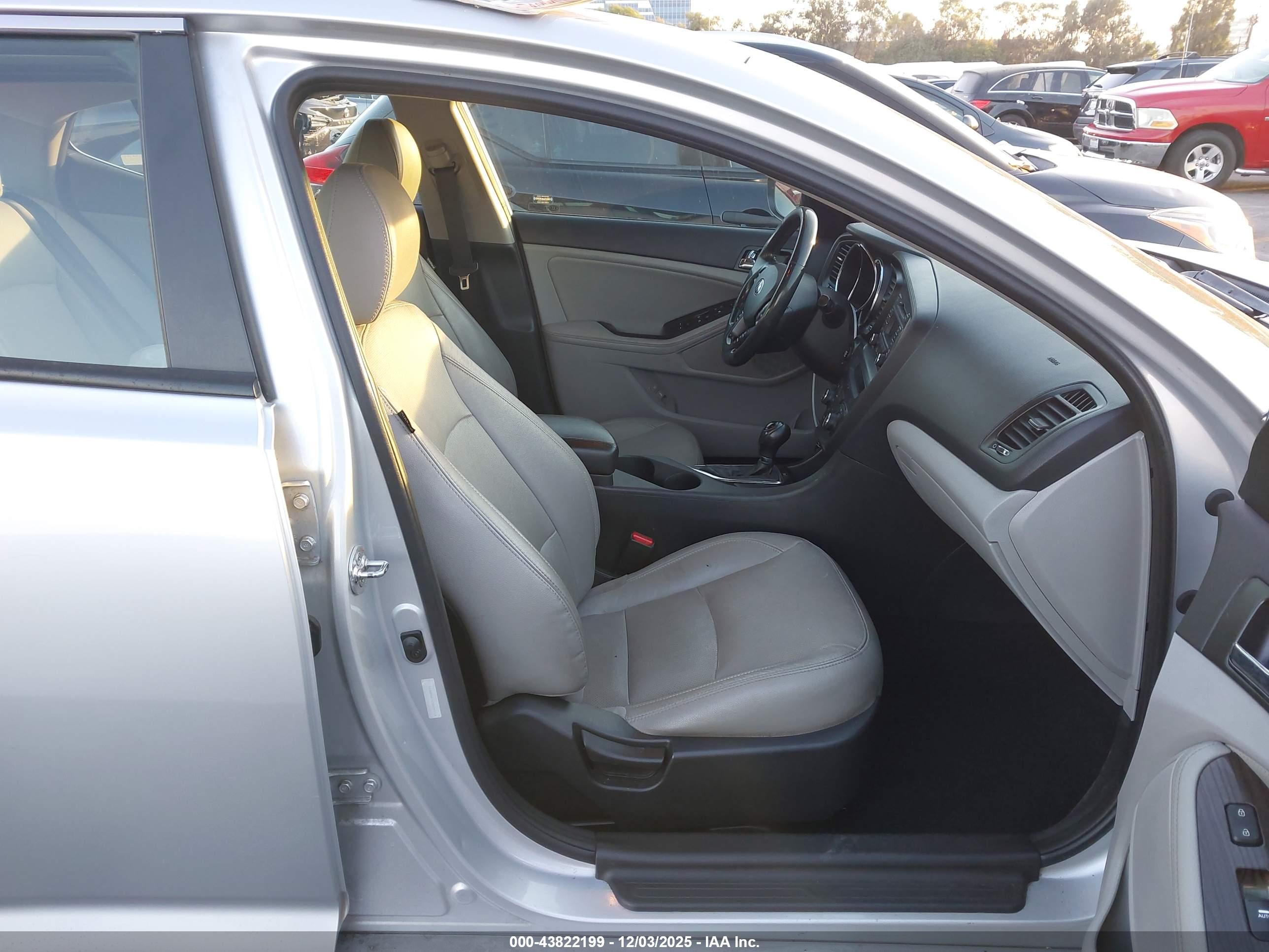 KIA OPTIMA image 5