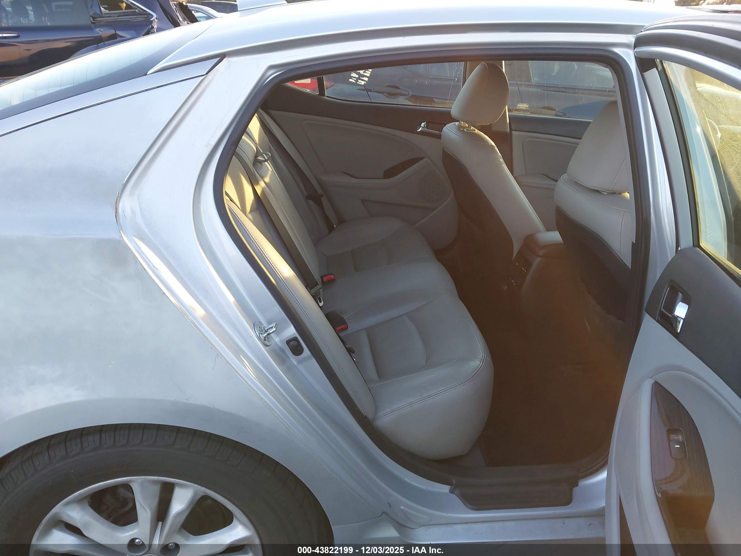 KIA OPTIMA image 8