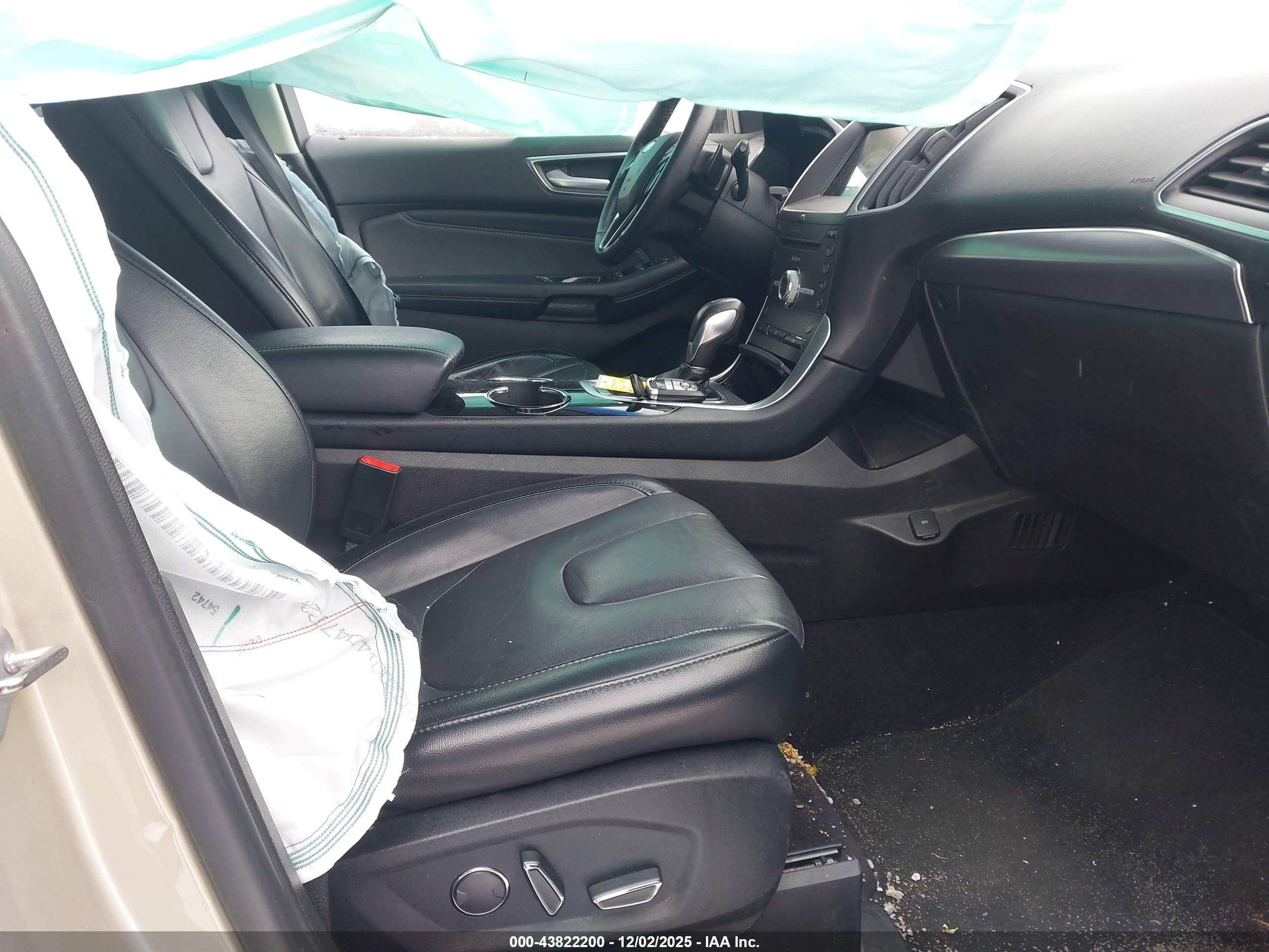 FORD EDGE image 5