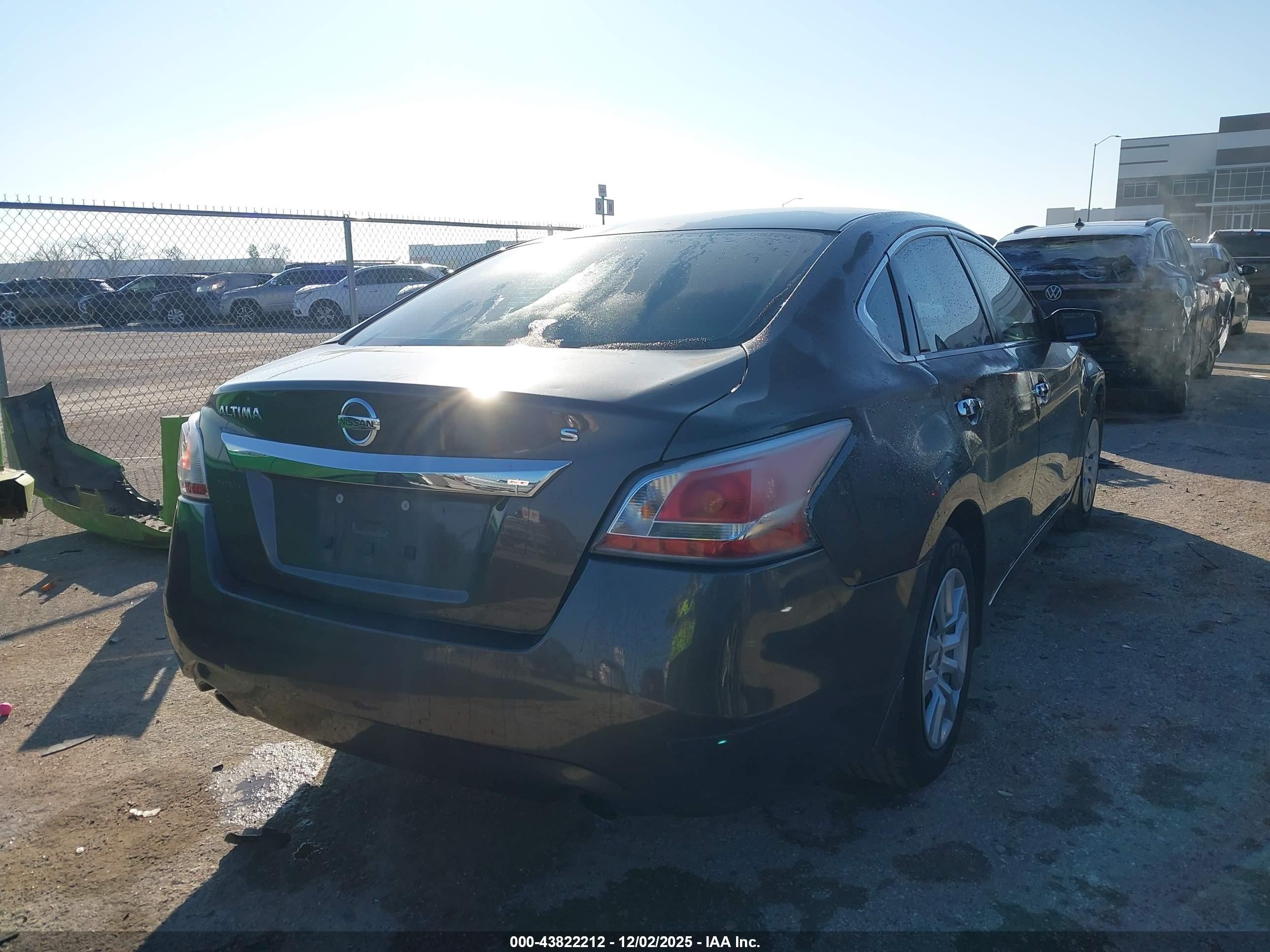 NISSAN ALTIMA image 4