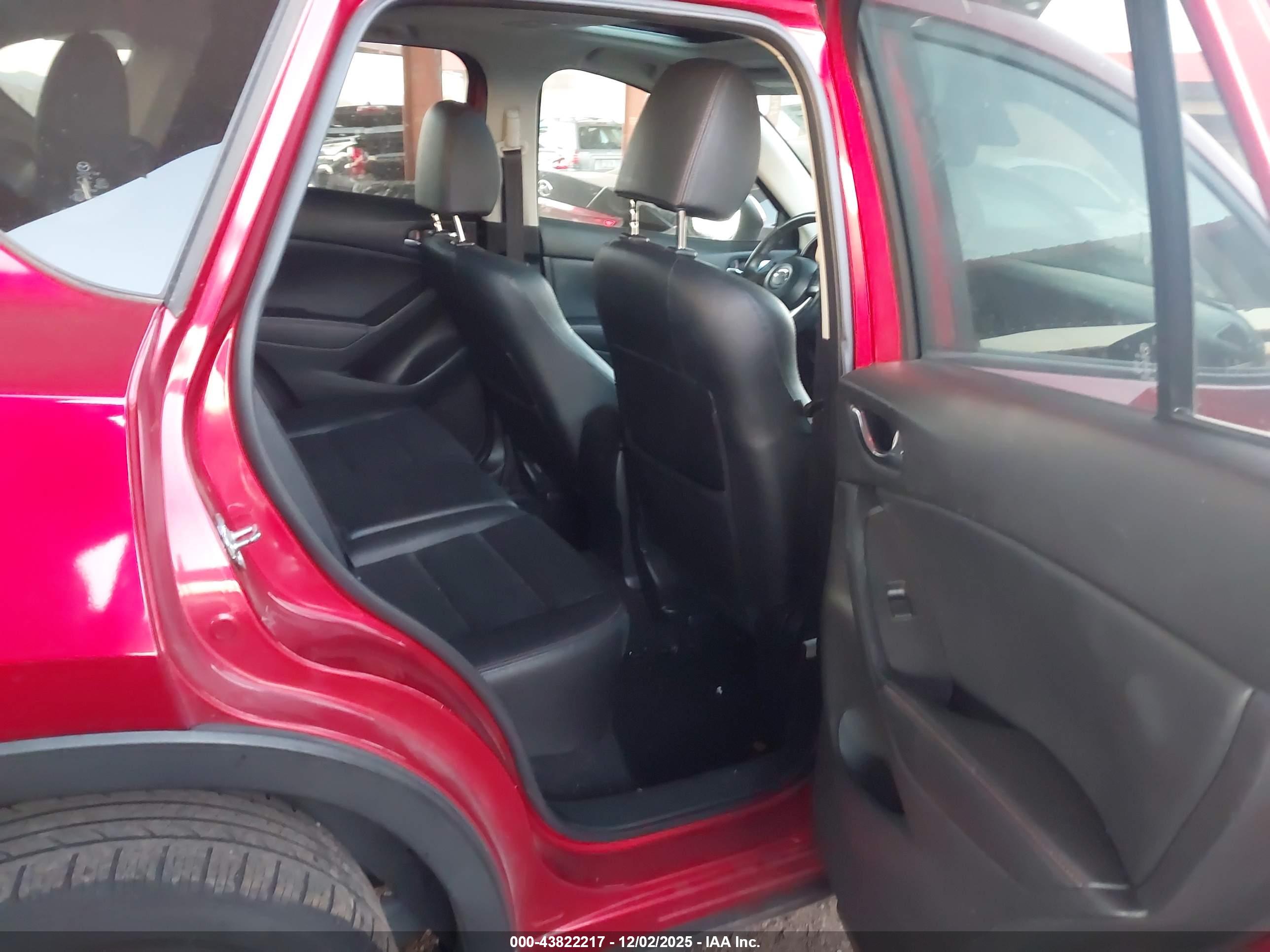 MAZDA CX-5 image 8