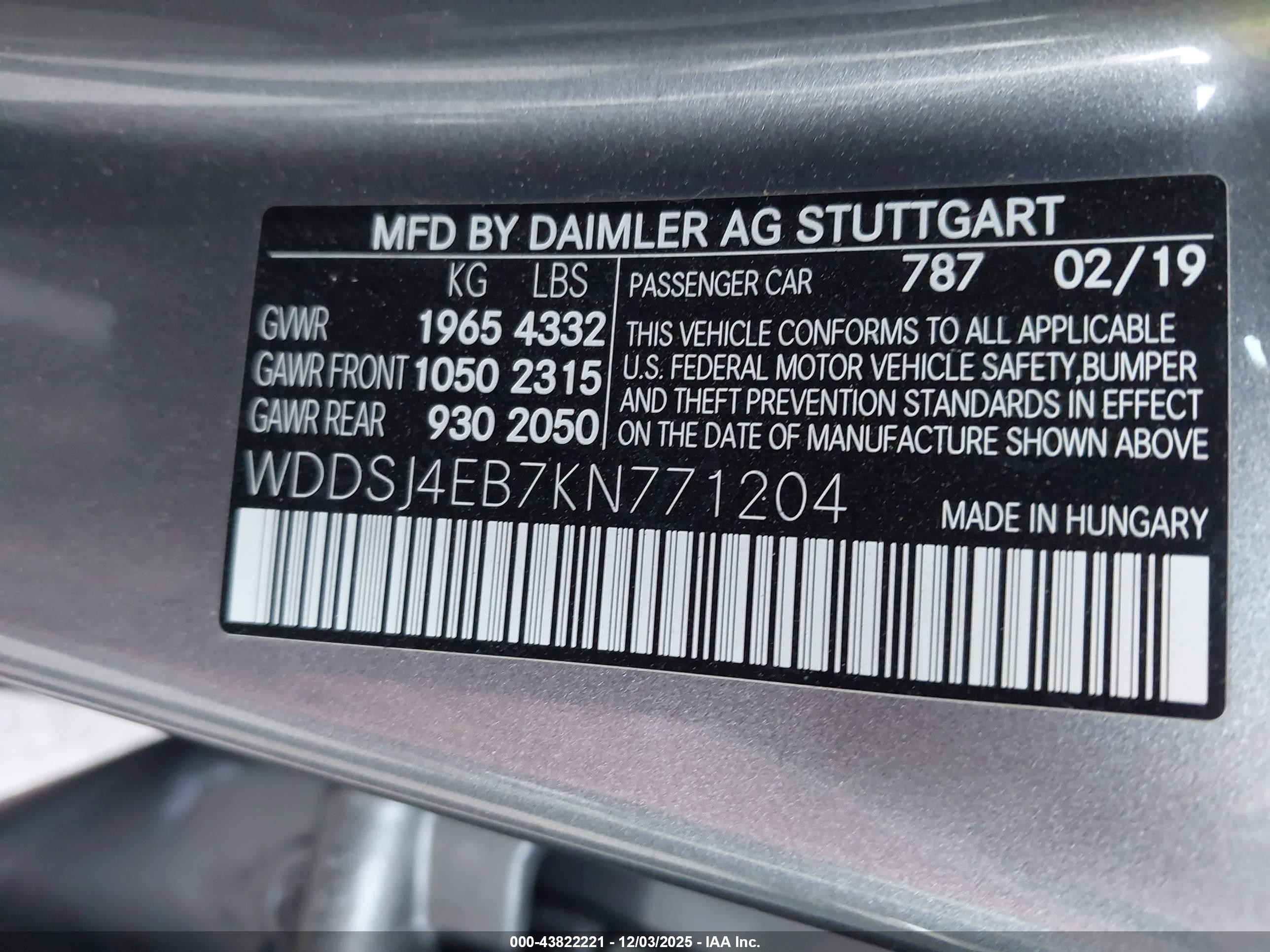MERCEDES-BENZ CLA image 9