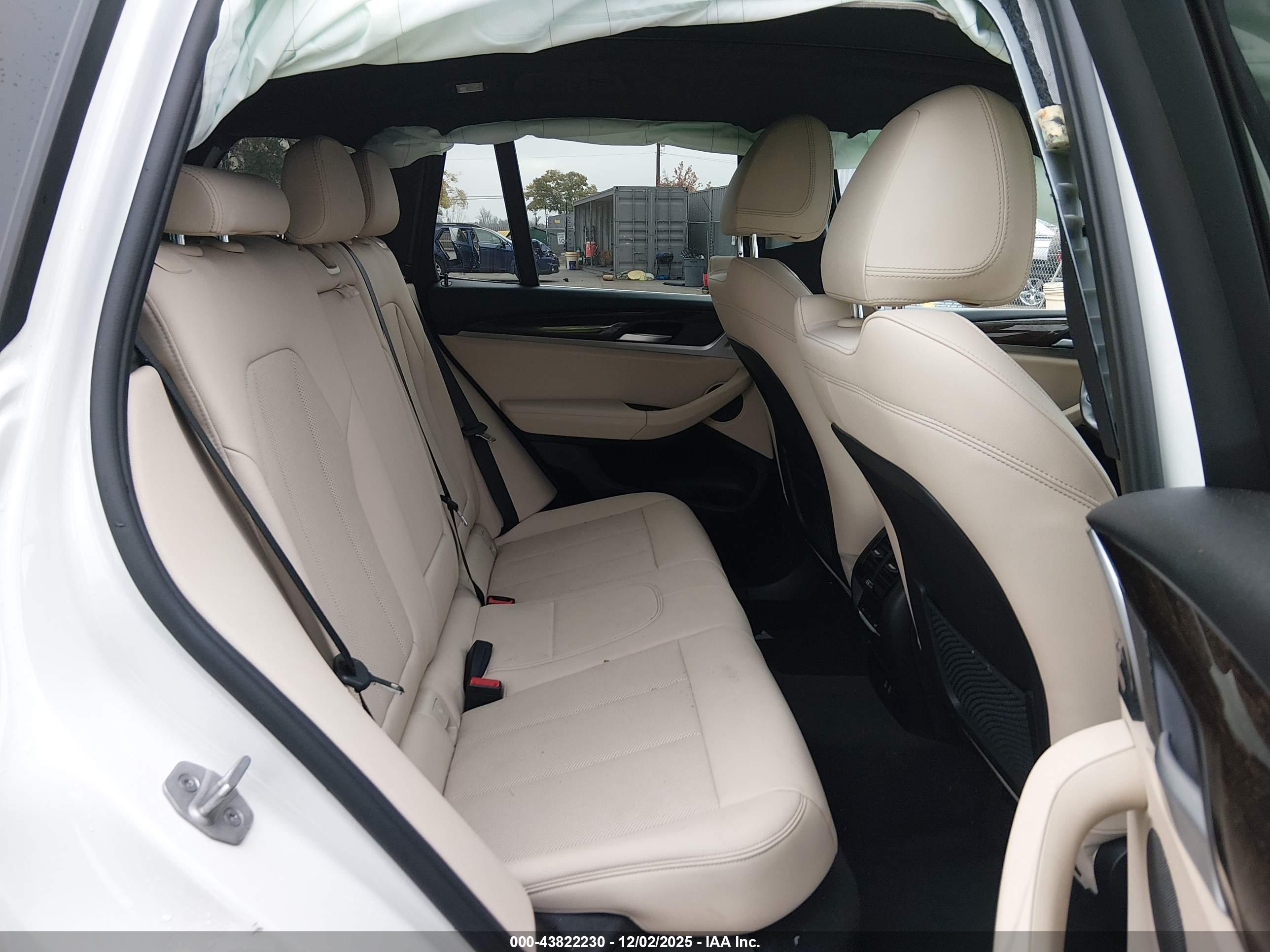 BMW X3 image 8