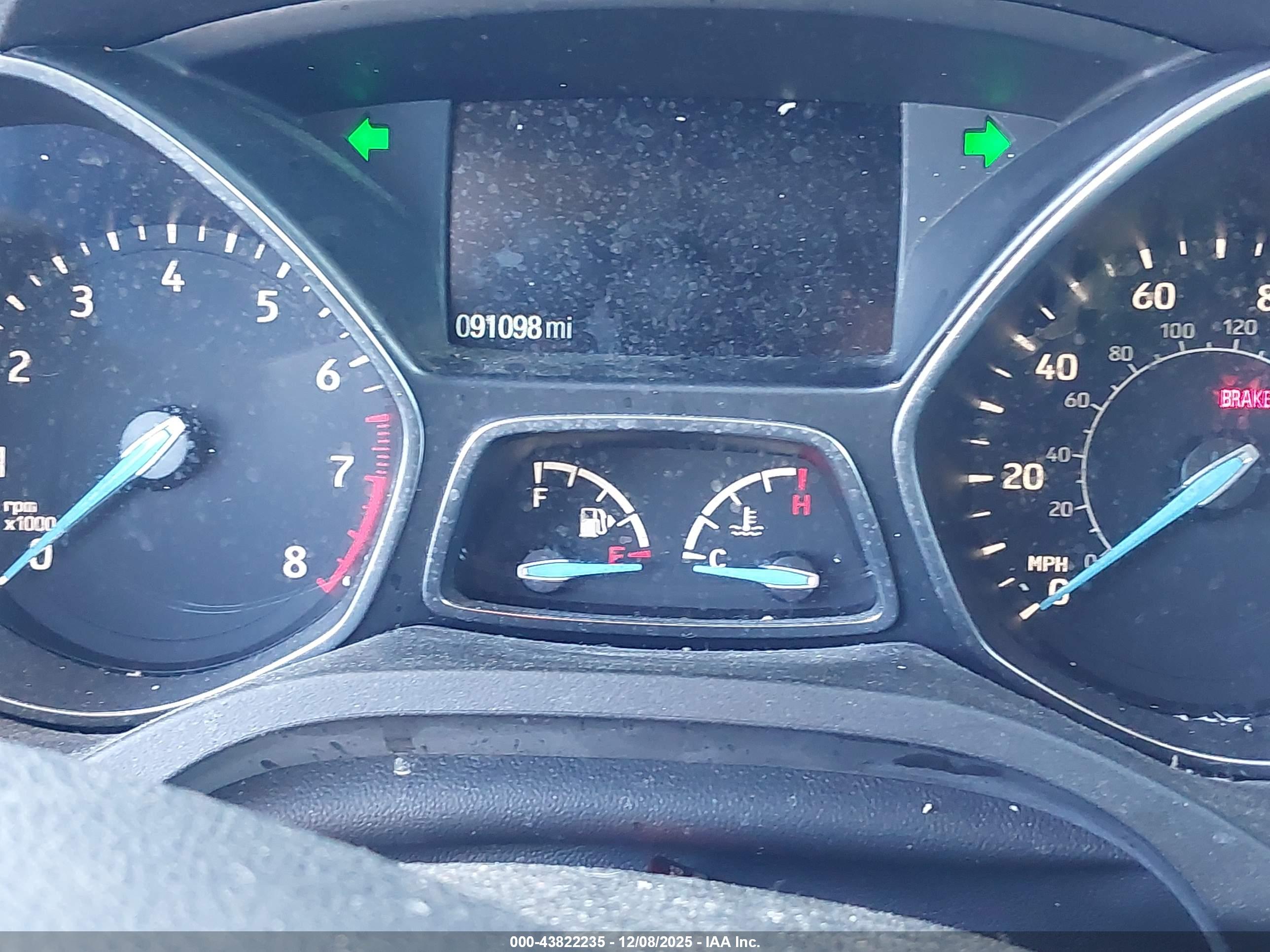 FORD ESCAPE image 7