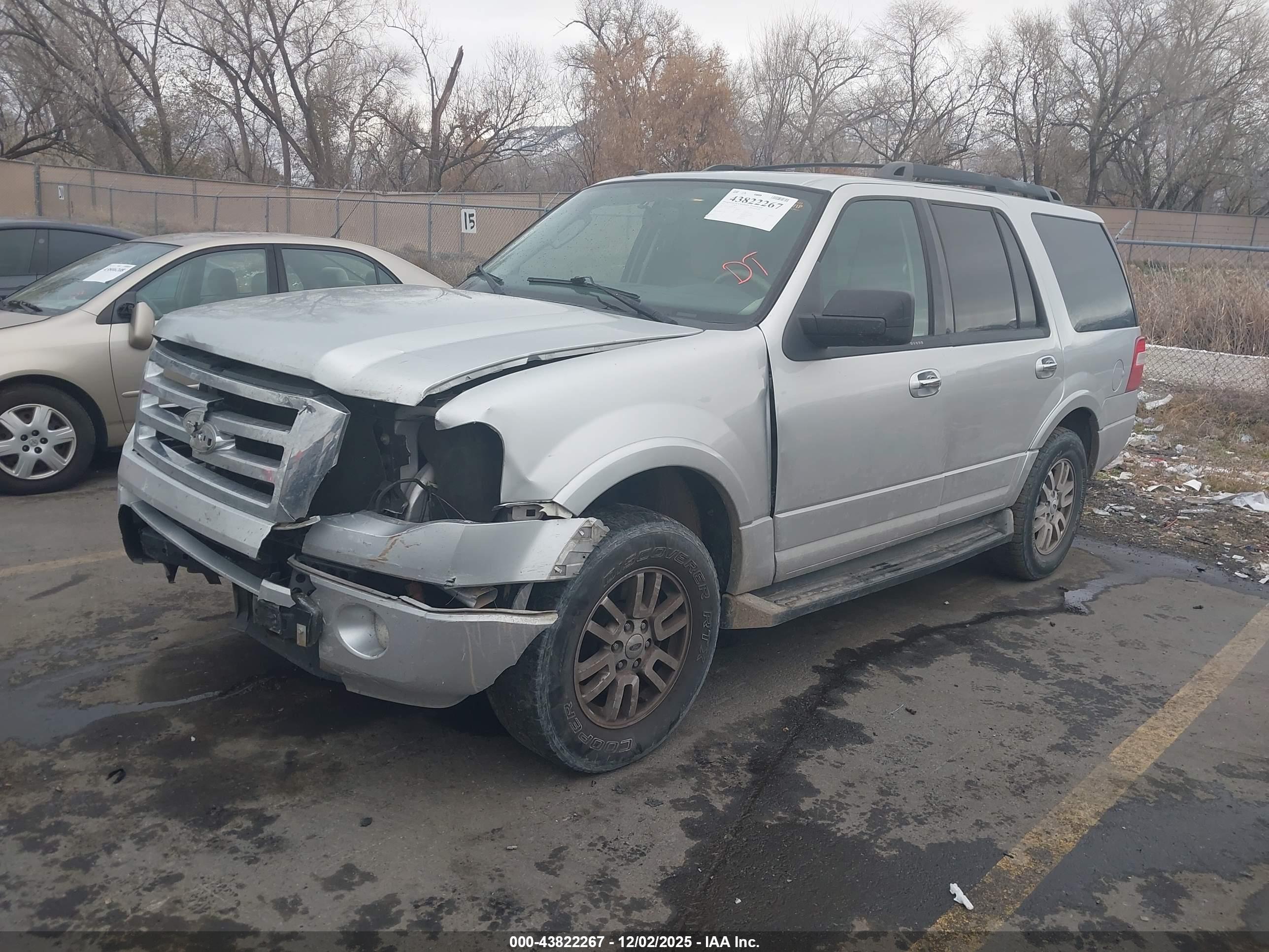 FORD EXPEDITION image 2
