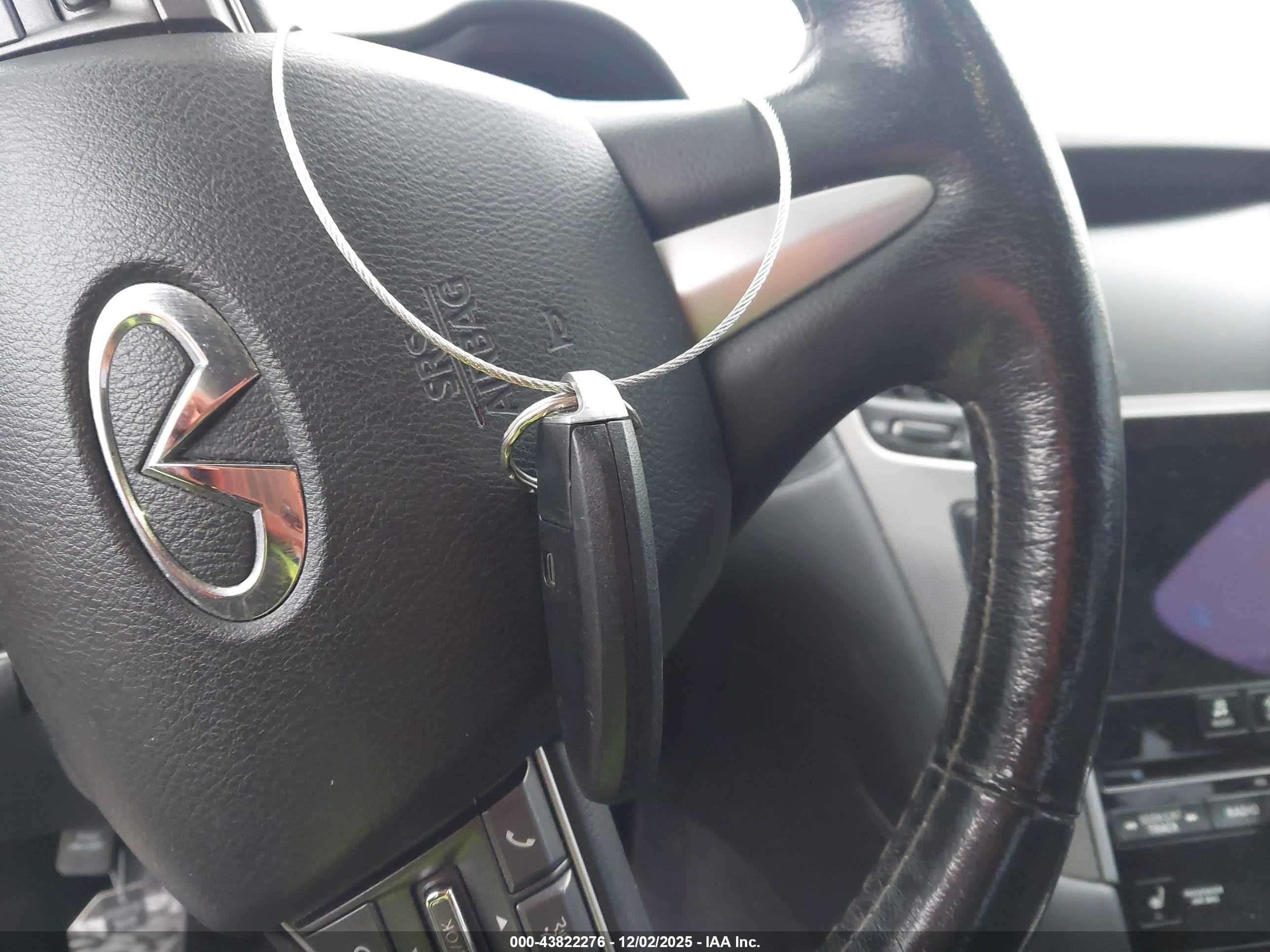 INFINITI Q50 image 11