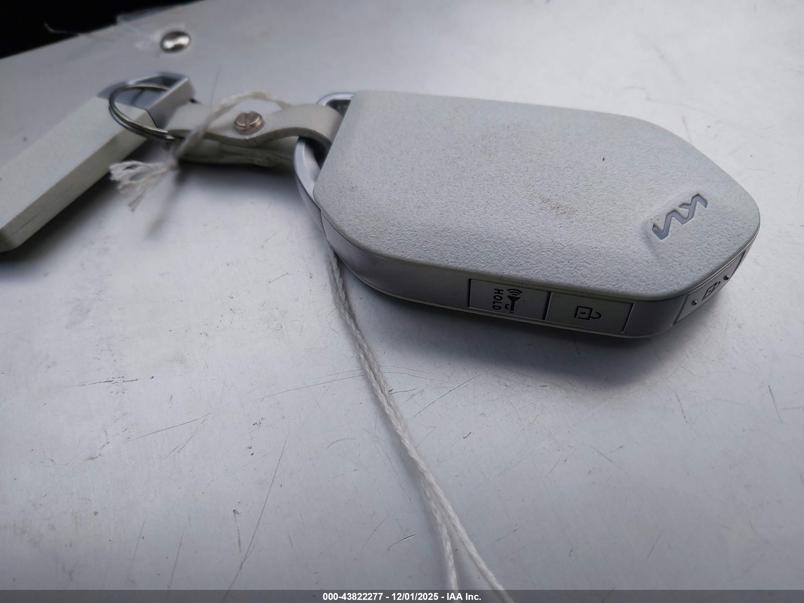 KIA EV6 image 11