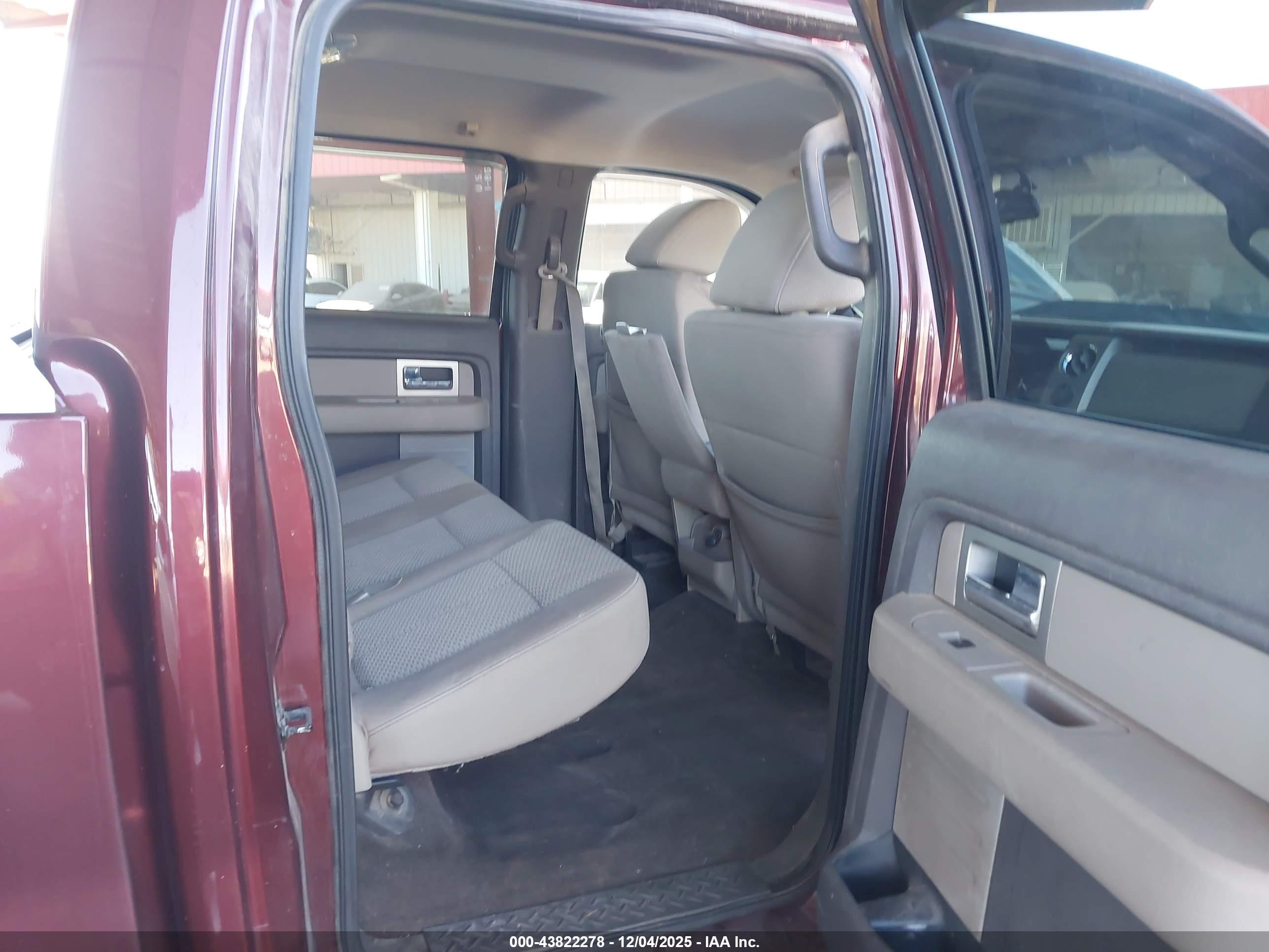 FORD F-150 image 8
