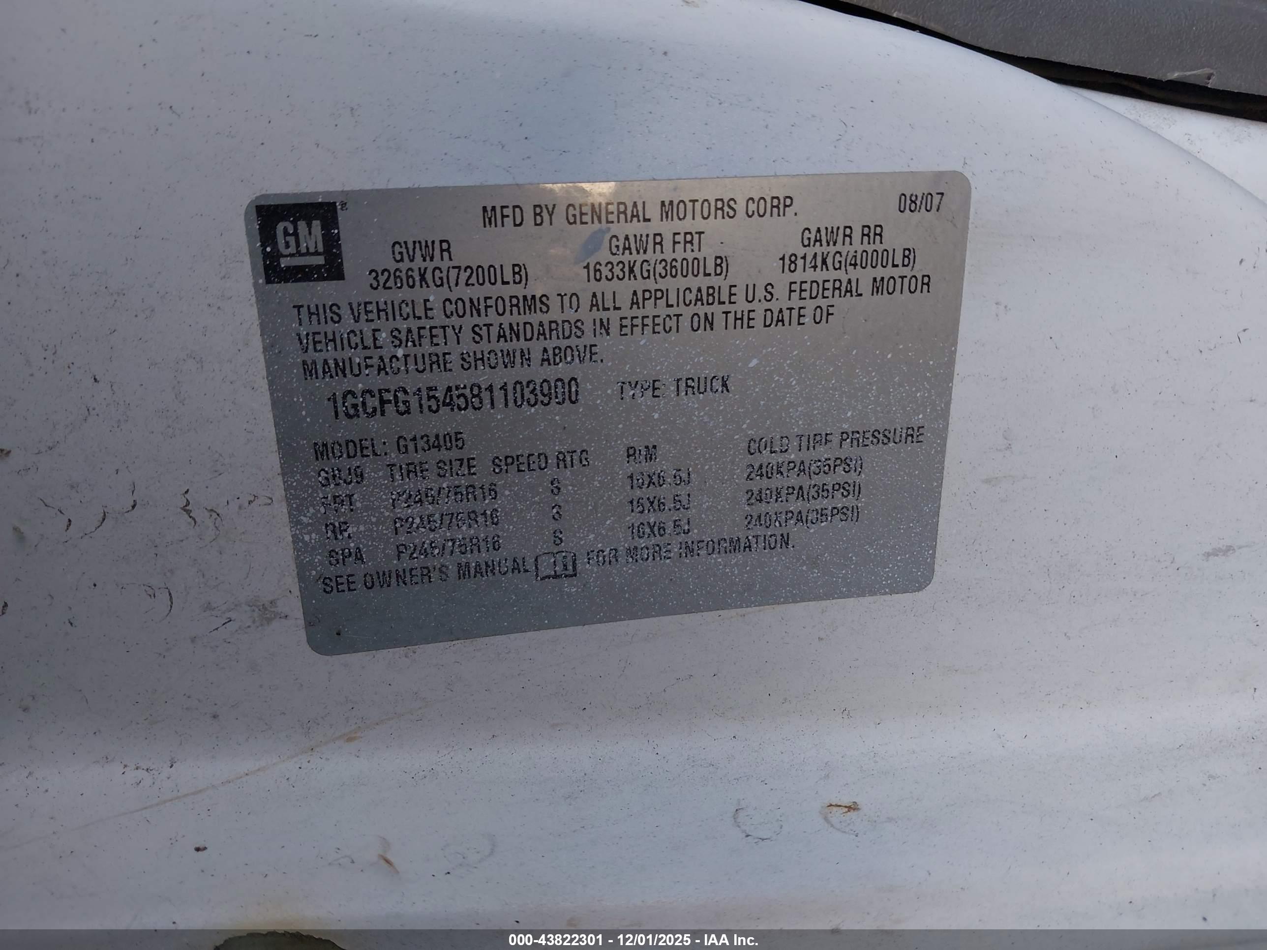 CHEVROLET EXPRESS image 9