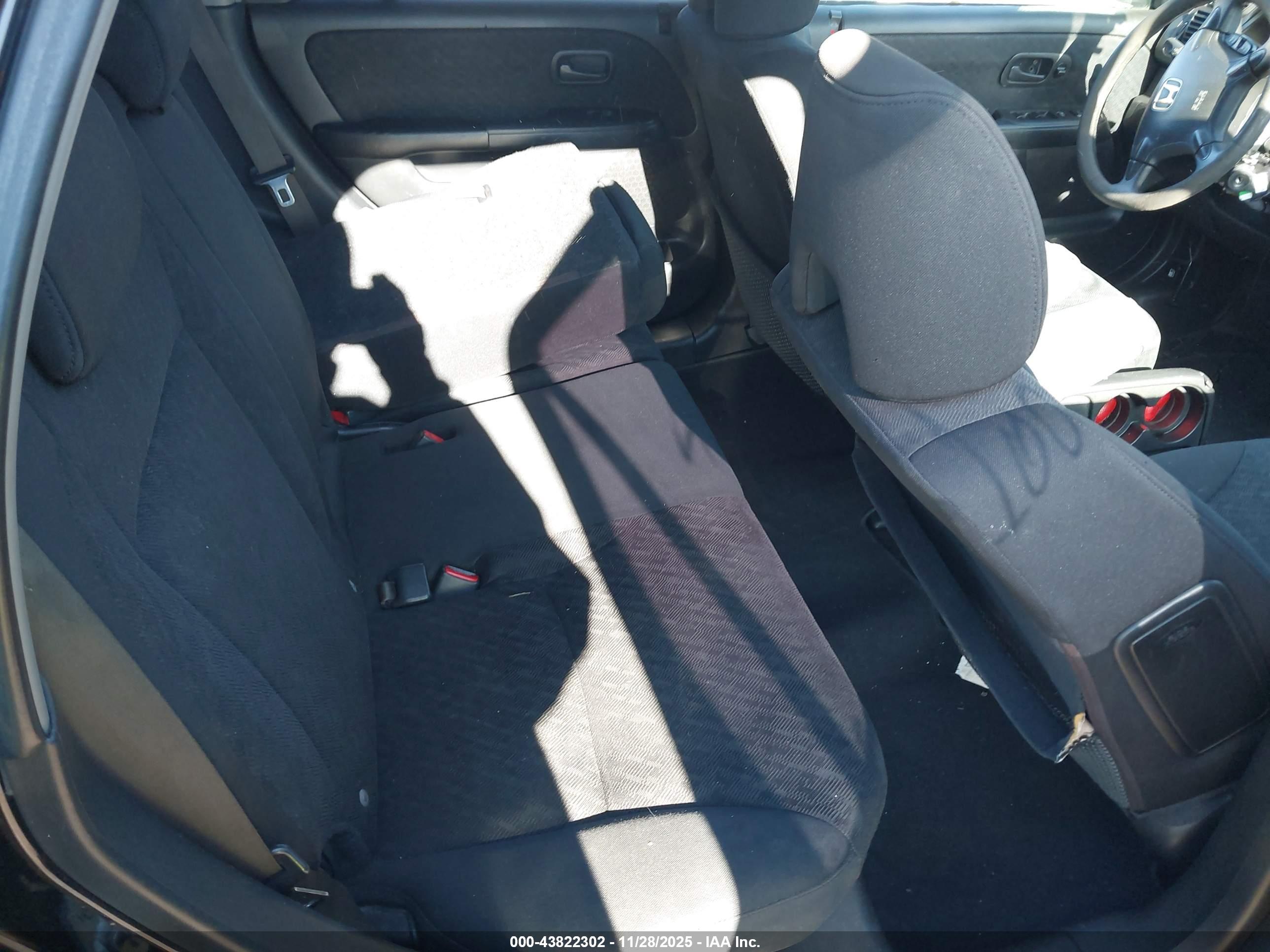 HONDA CR-V image 8