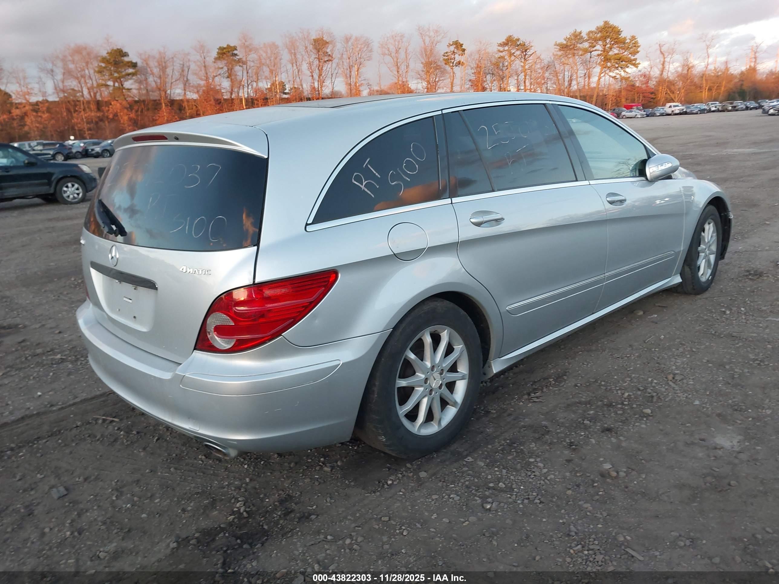 MERCEDES-BENZ R image 4