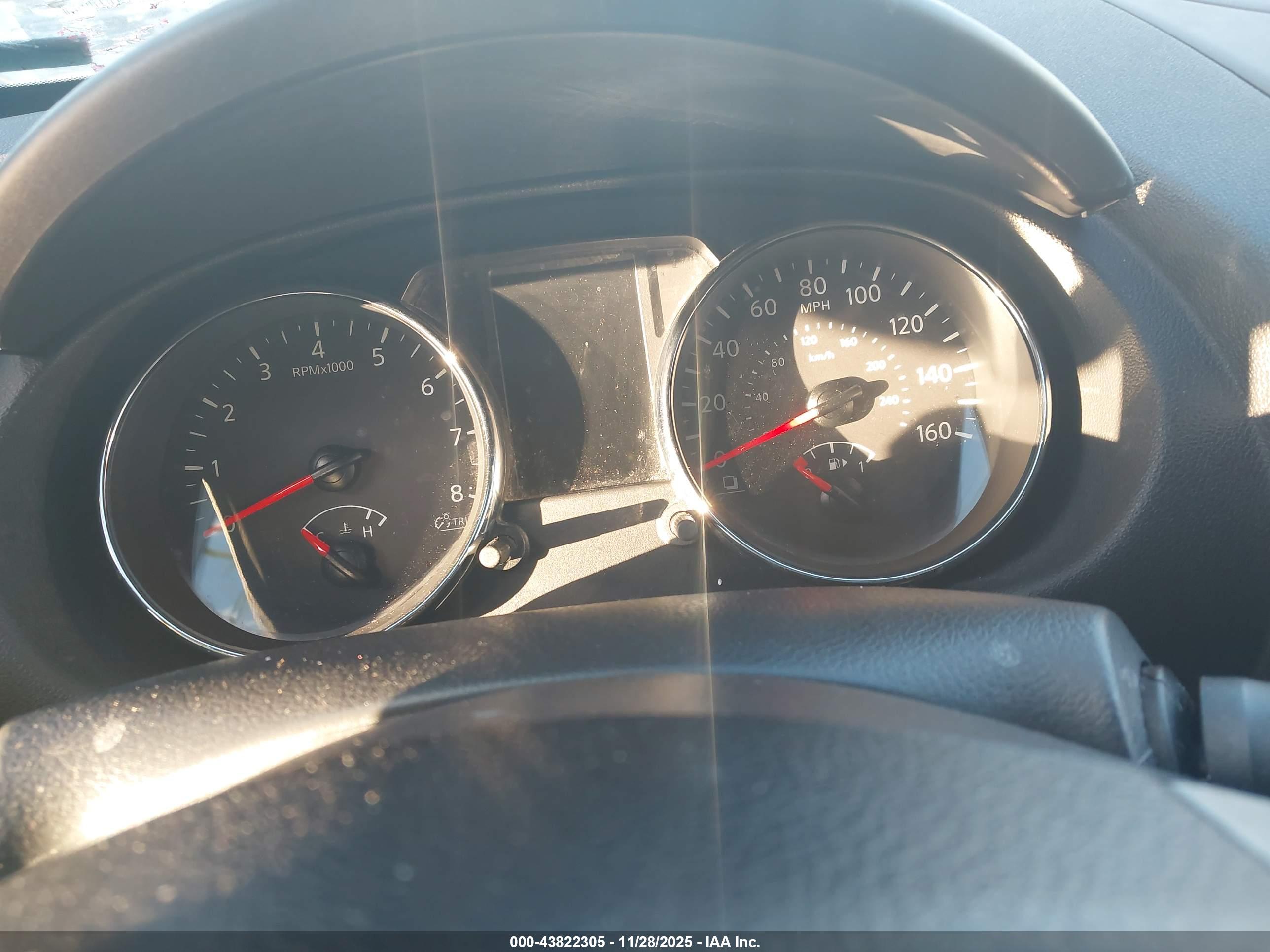 NISSAN ROGUE image 7