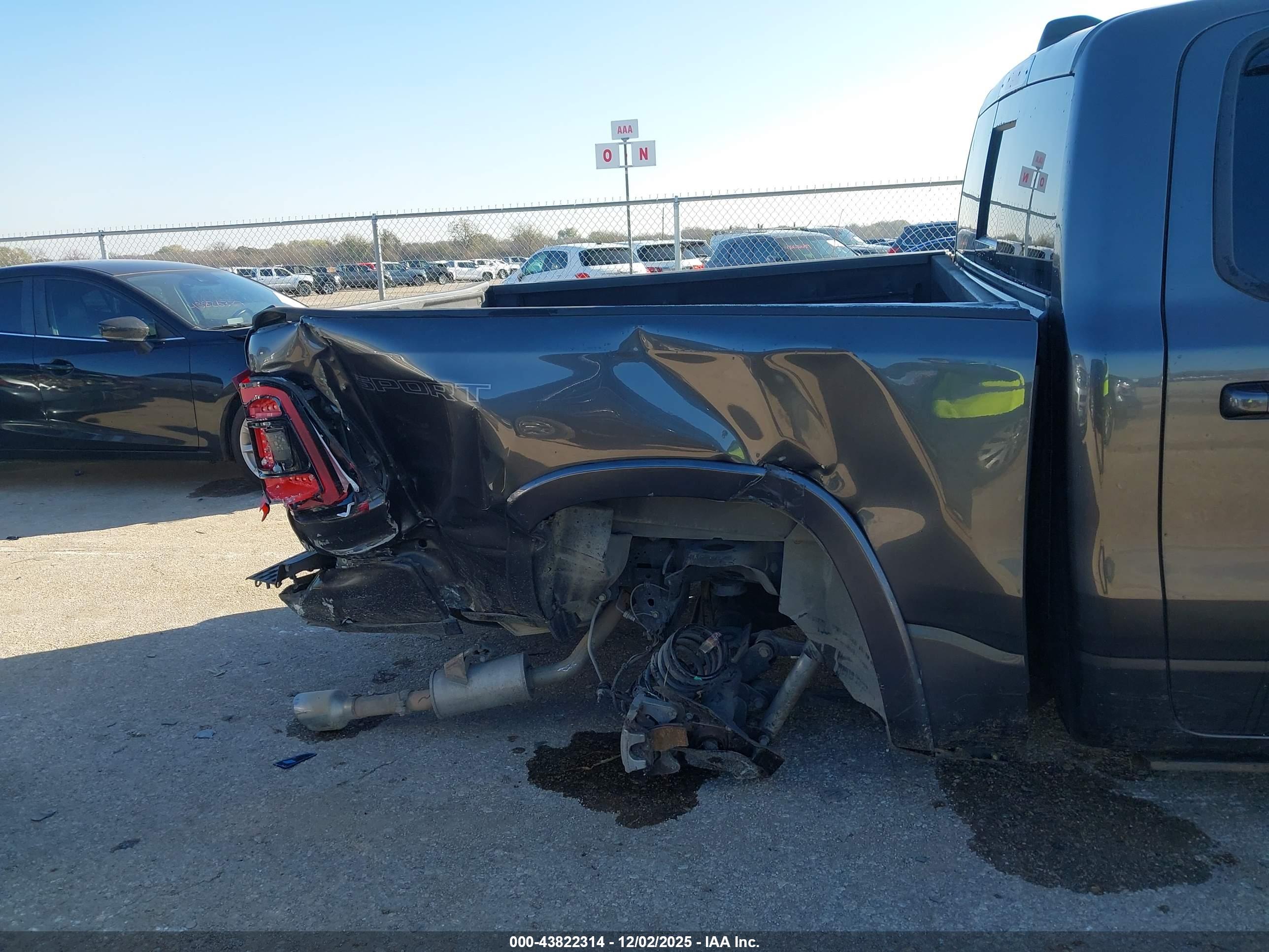 RAM 1500 image 6