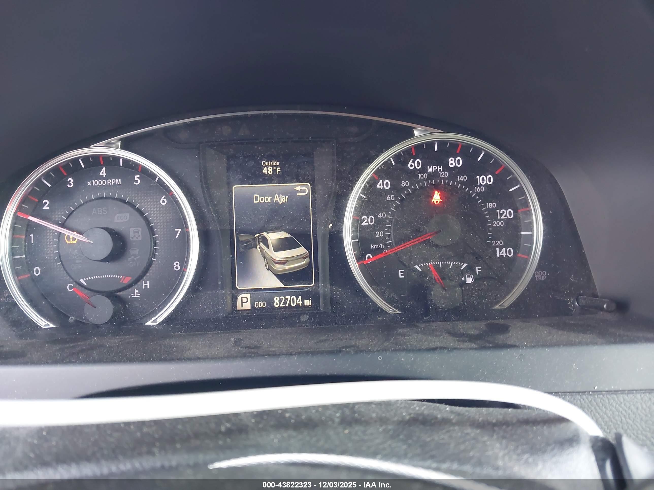 TOYOTA CAMRY image 7