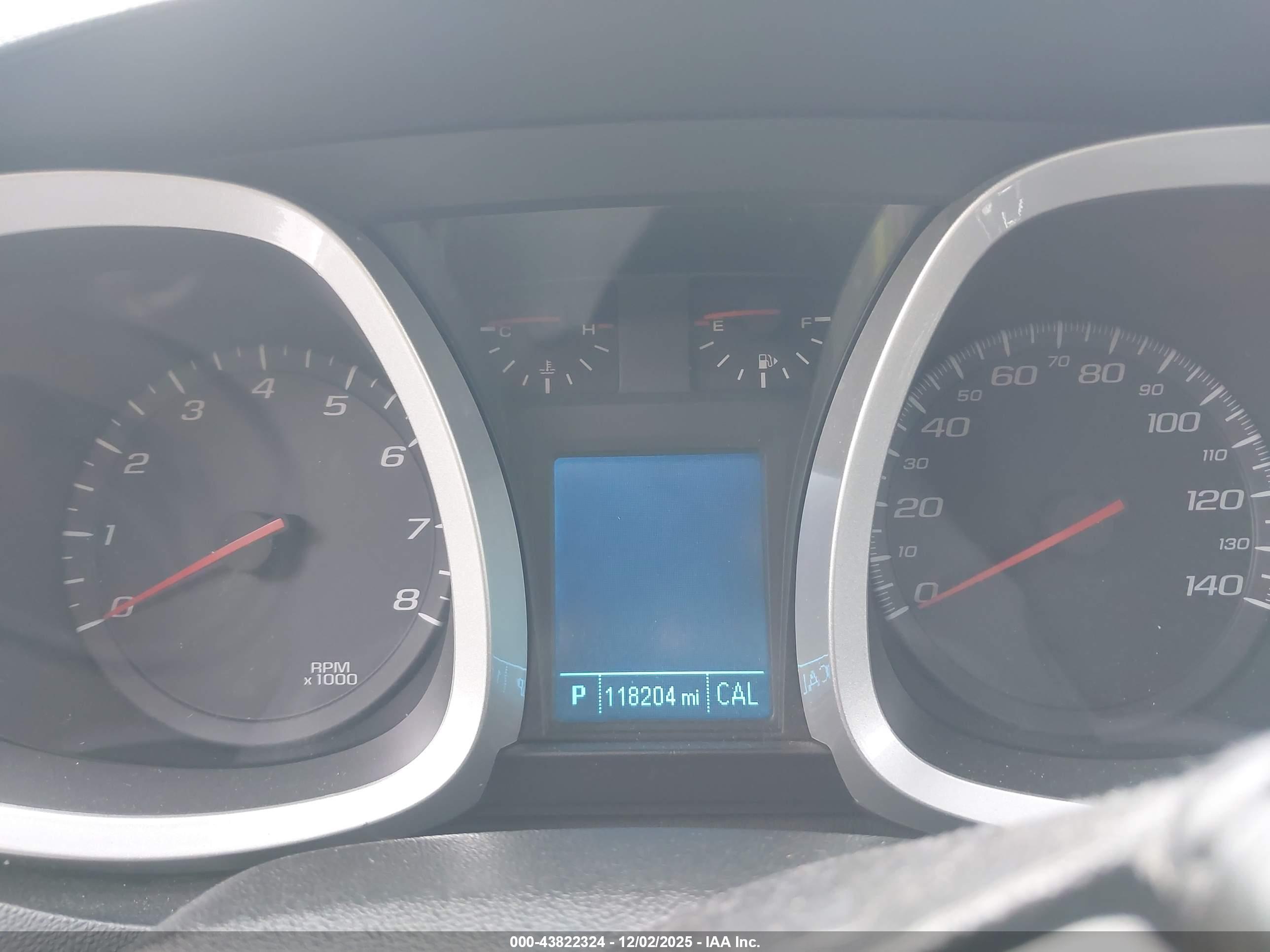 CHEVROLET EQUINOX image 7