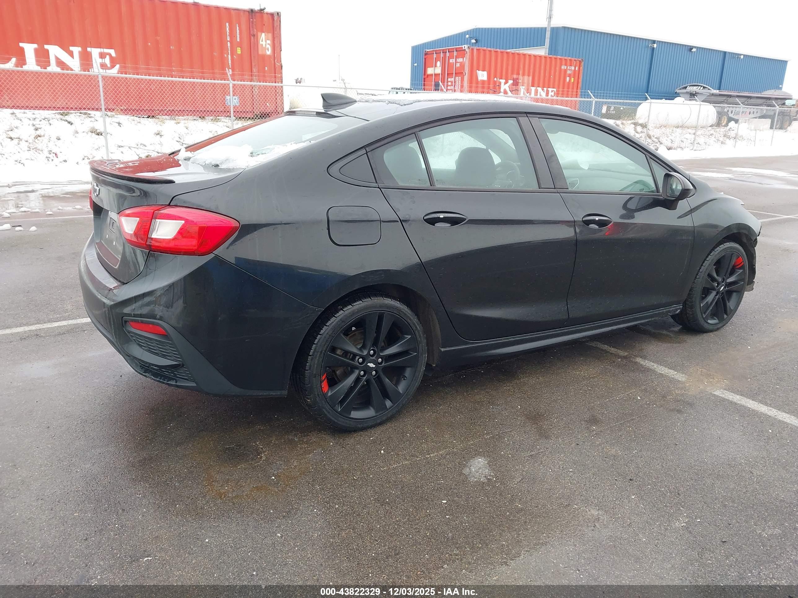 CHEVROLET CRUZE image 4