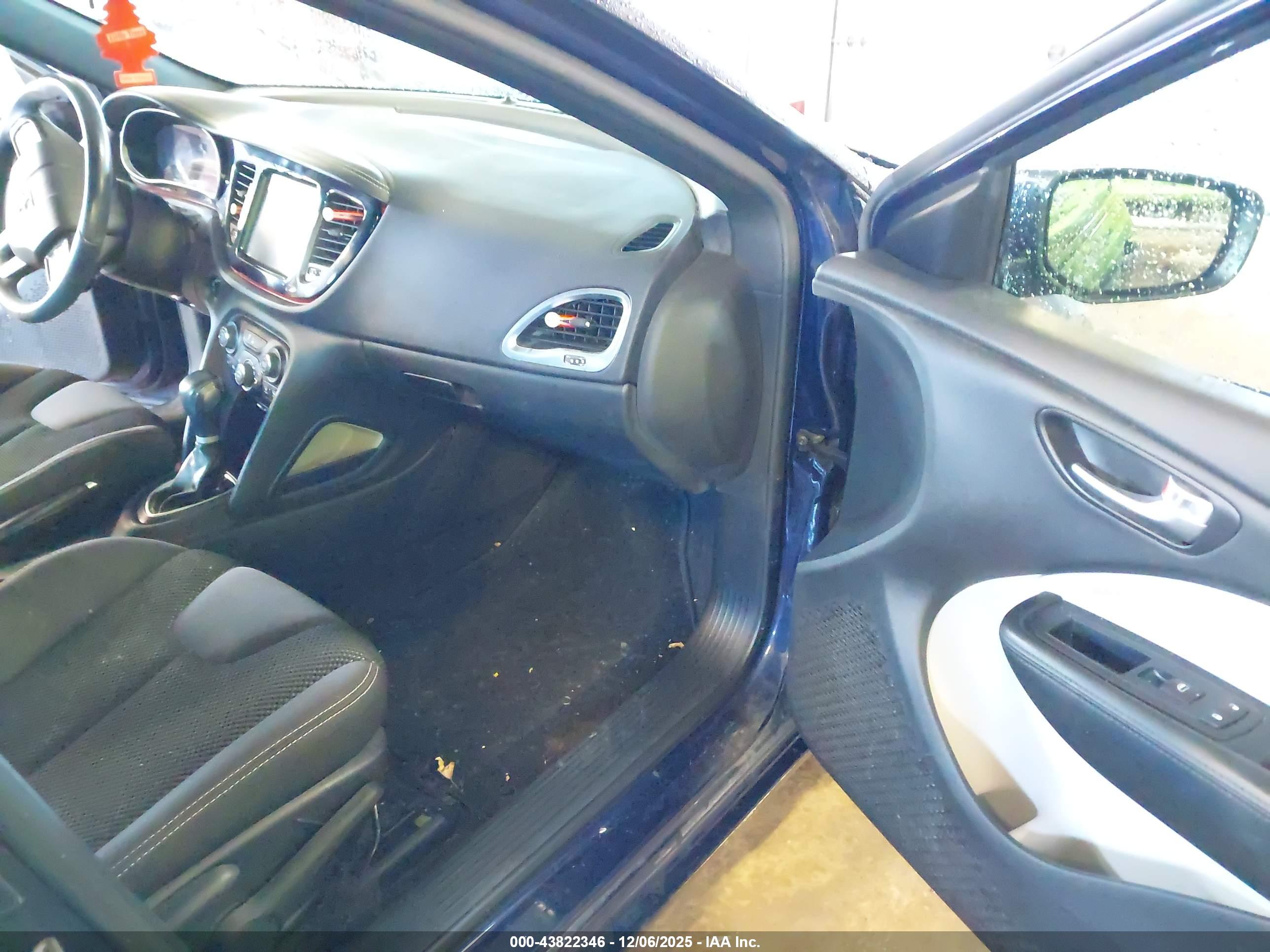 DODGE DART image 5