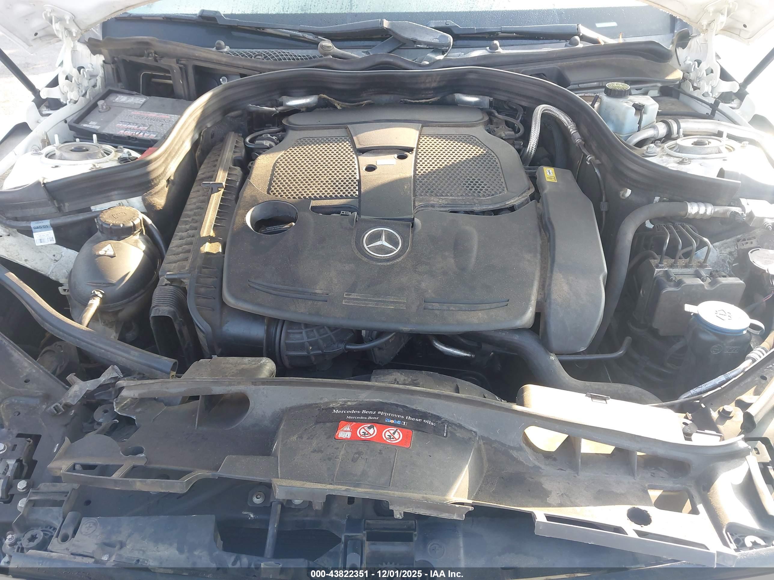 MERCEDES-BENZ E image 10