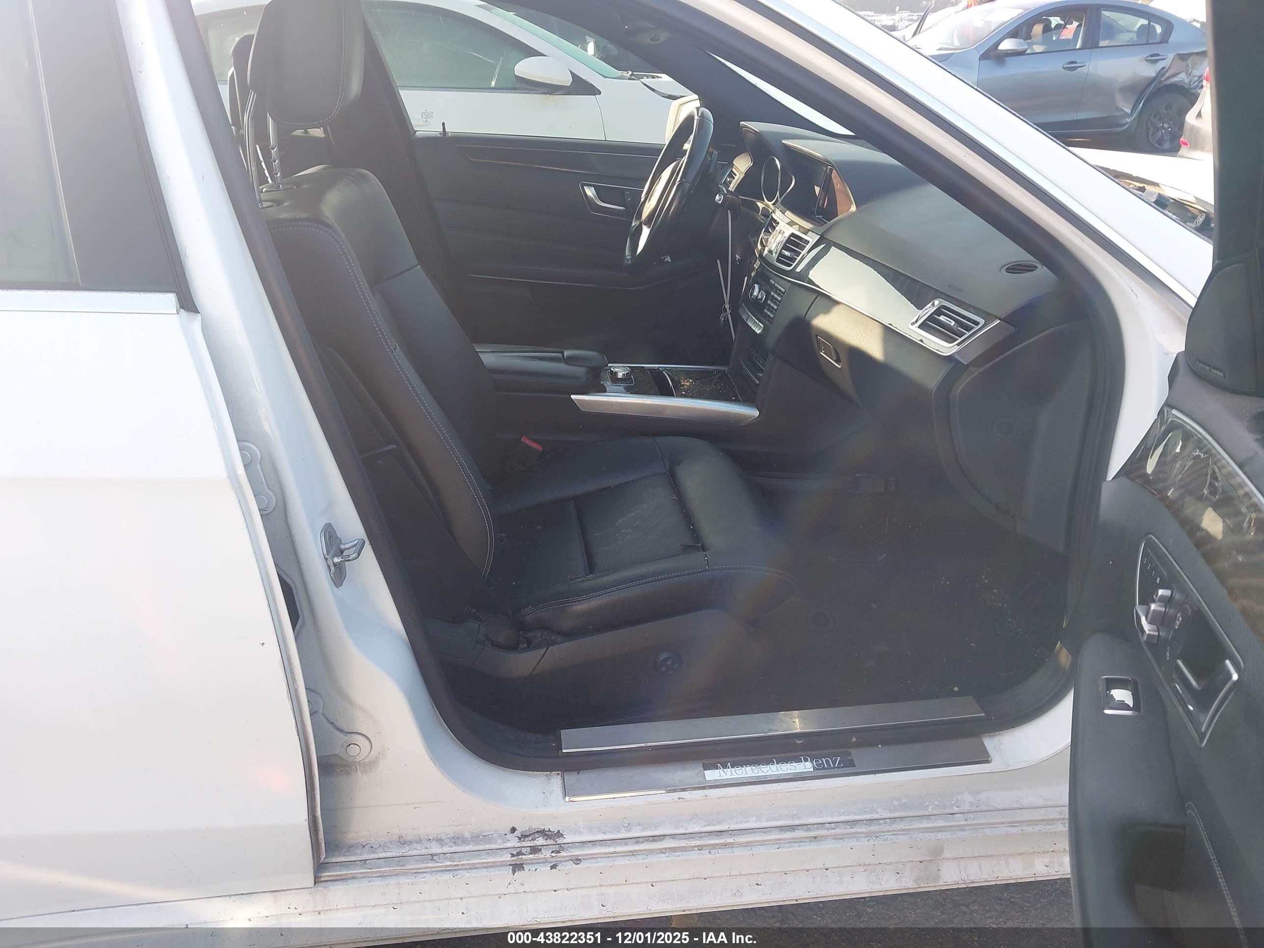 MERCEDES-BENZ E image 5