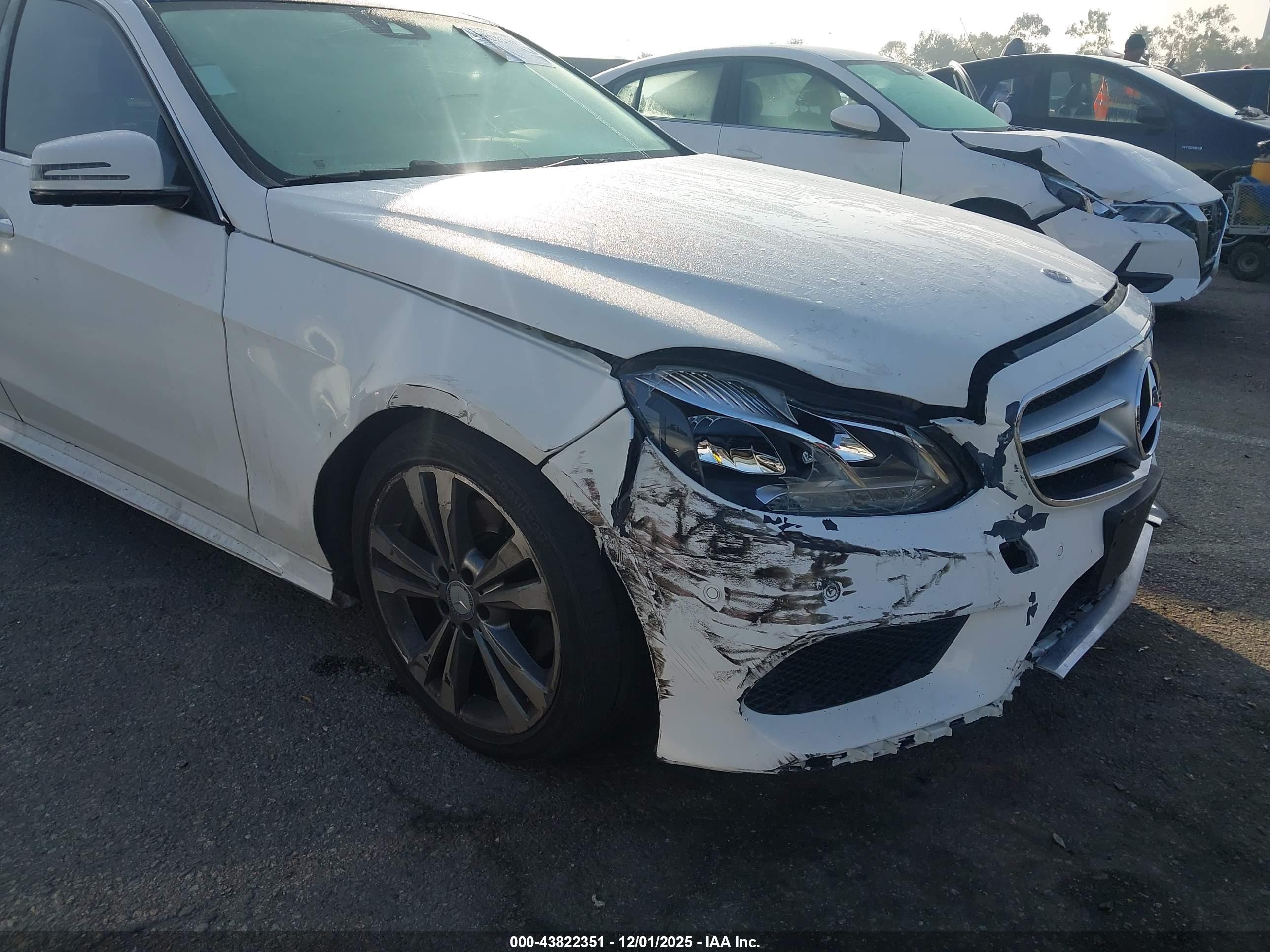 MERCEDES-BENZ E image 6