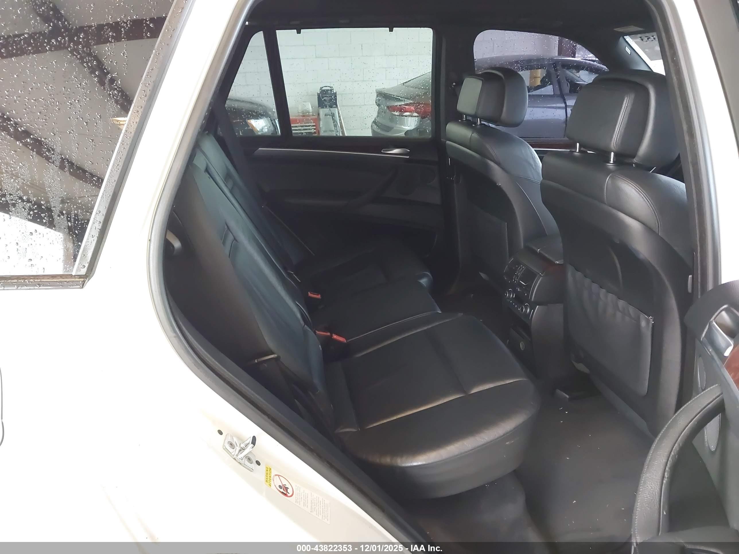 BMW X5 image 8