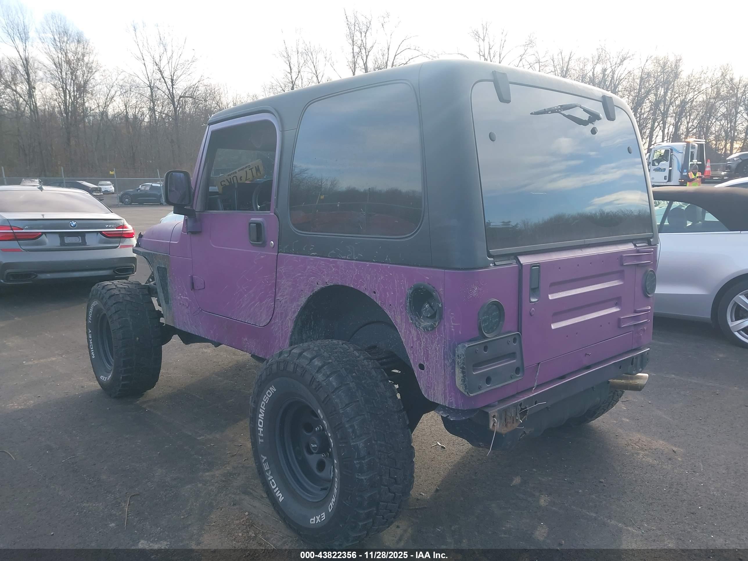 JEEP WRANGLER image 3