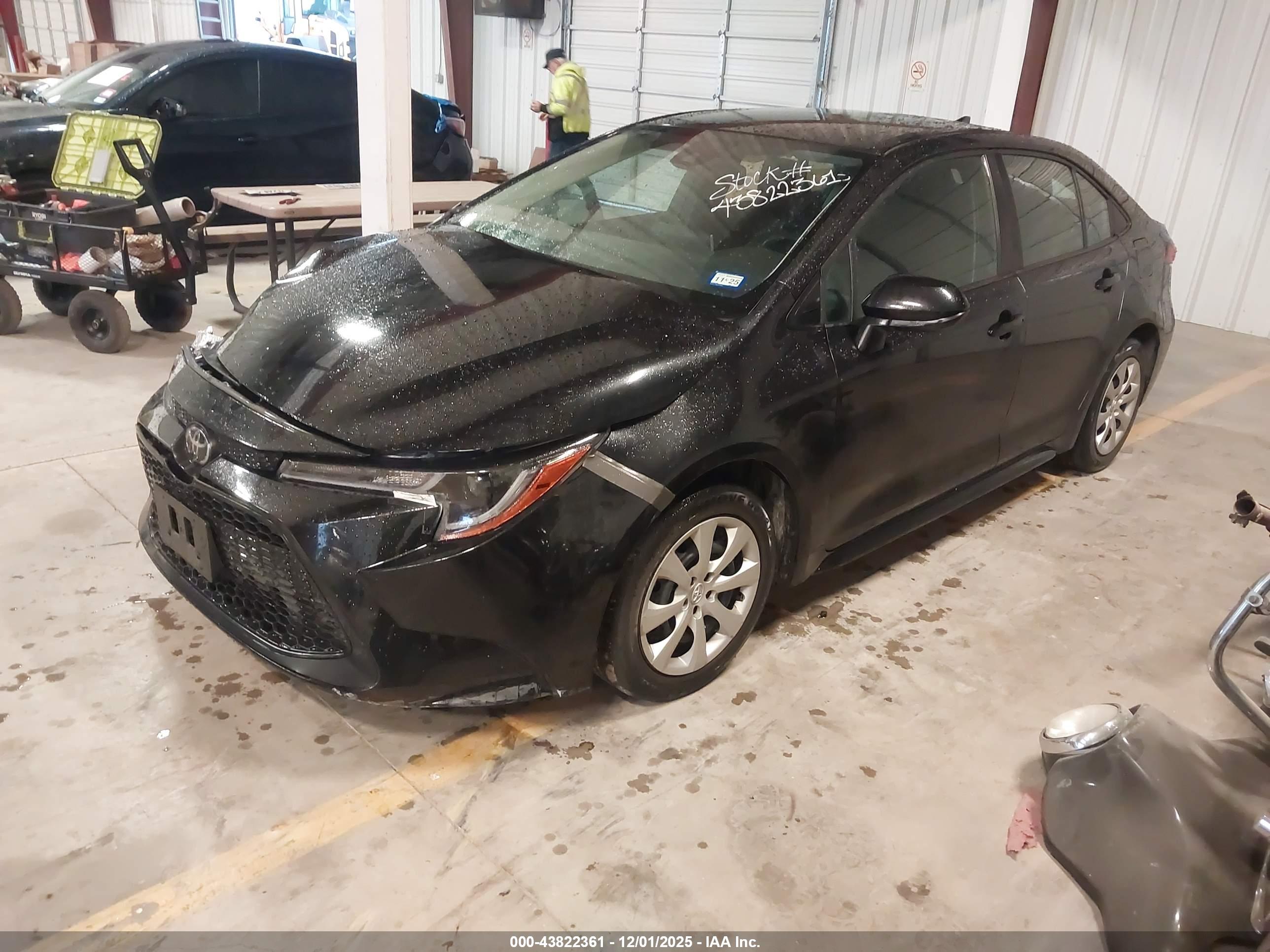 TOYOTA COROLLA image 2