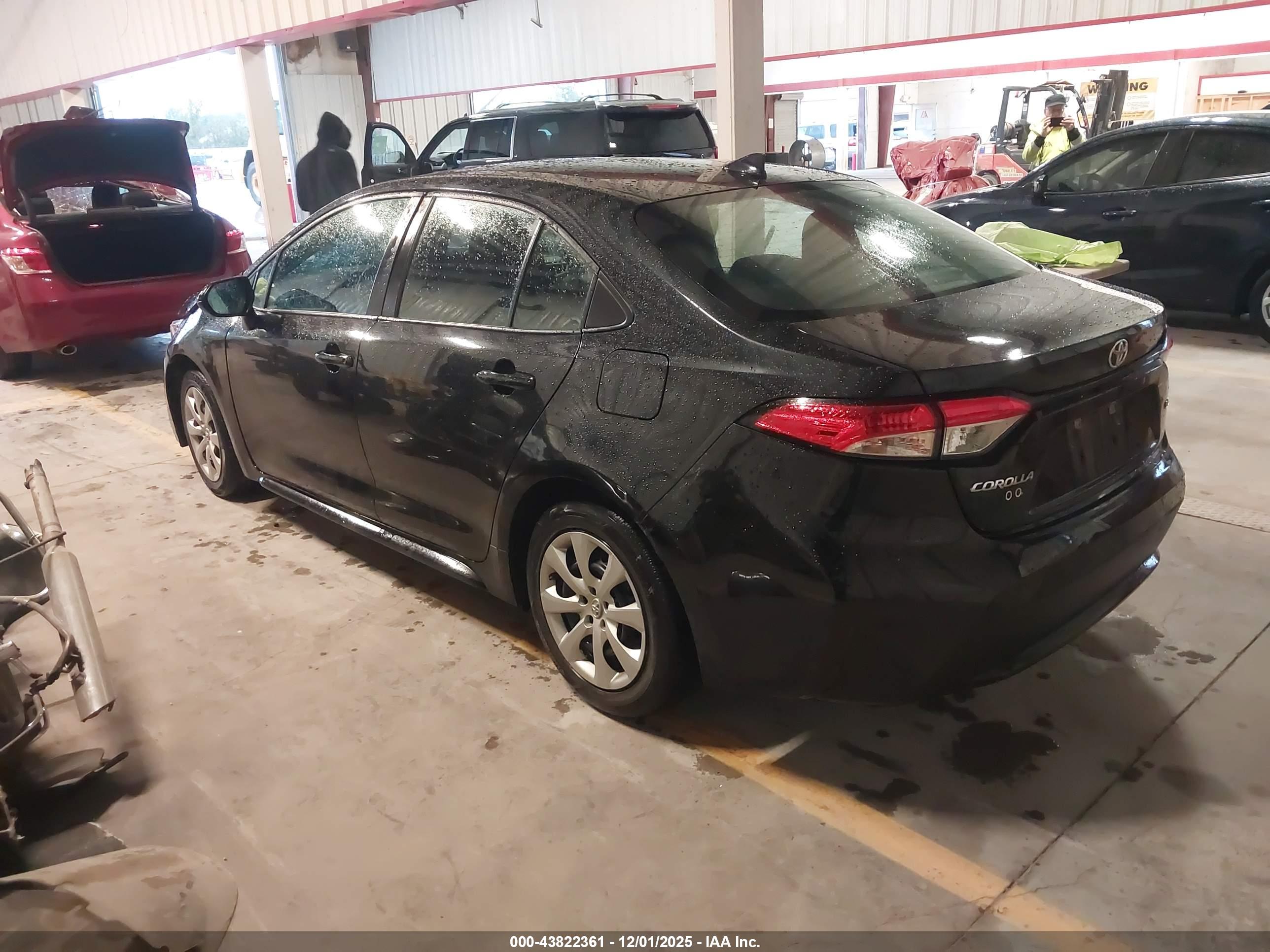TOYOTA COROLLA image 3