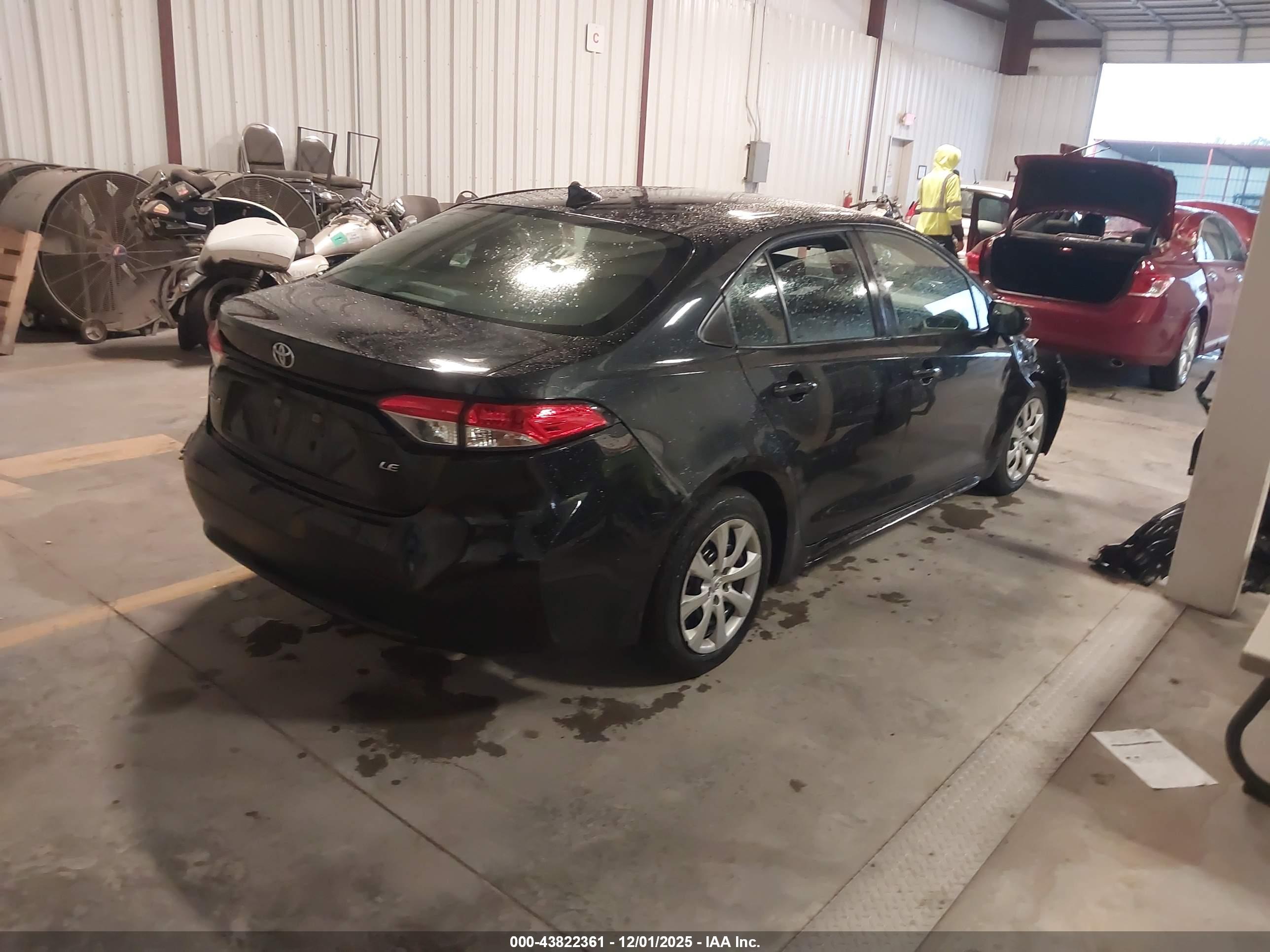 TOYOTA COROLLA image 4