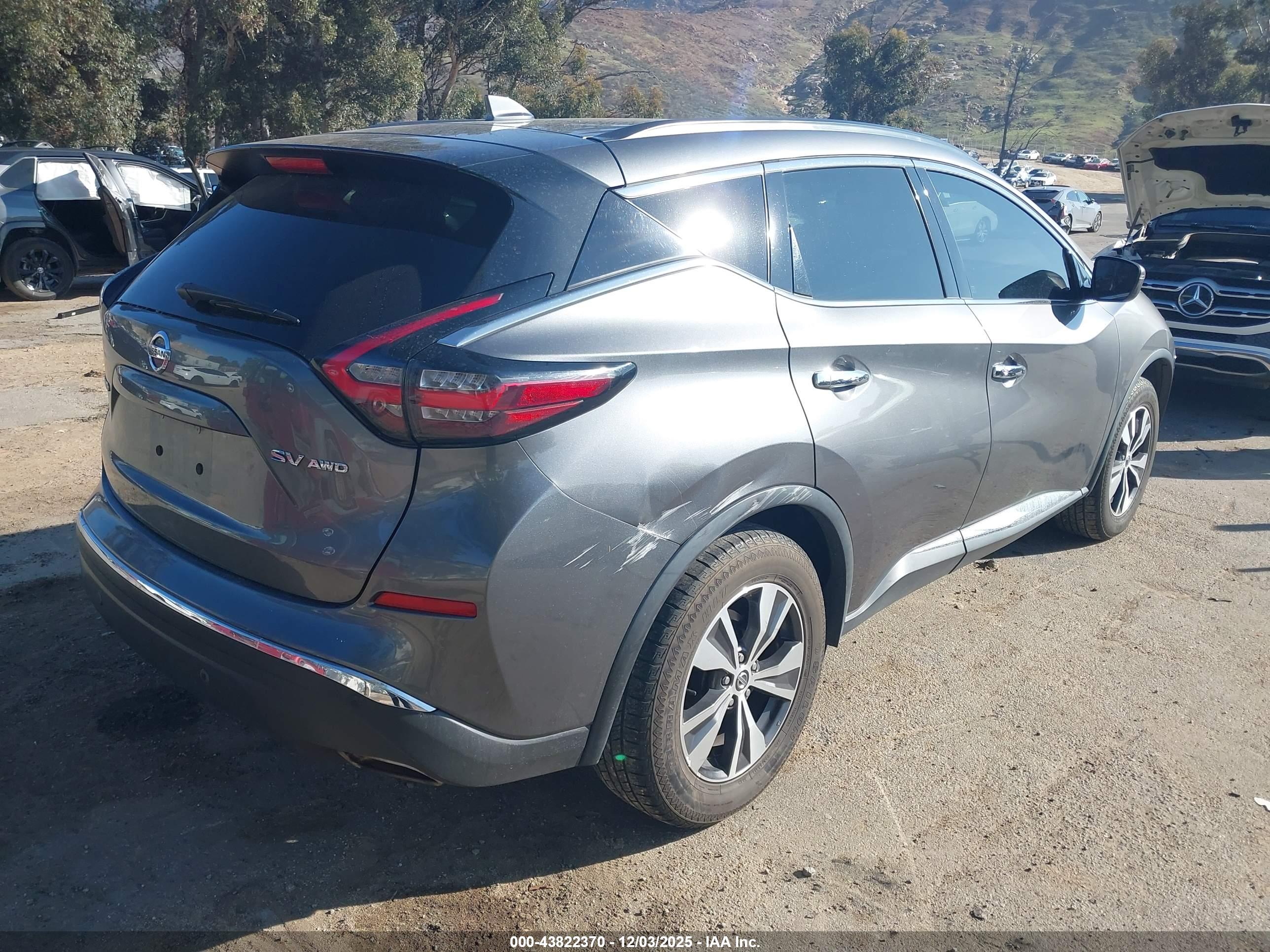 NISSAN MURANO image 4