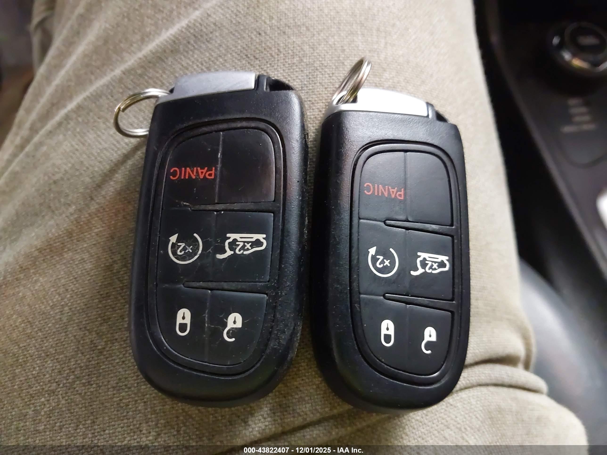 JEEP CHEROKEE image 11