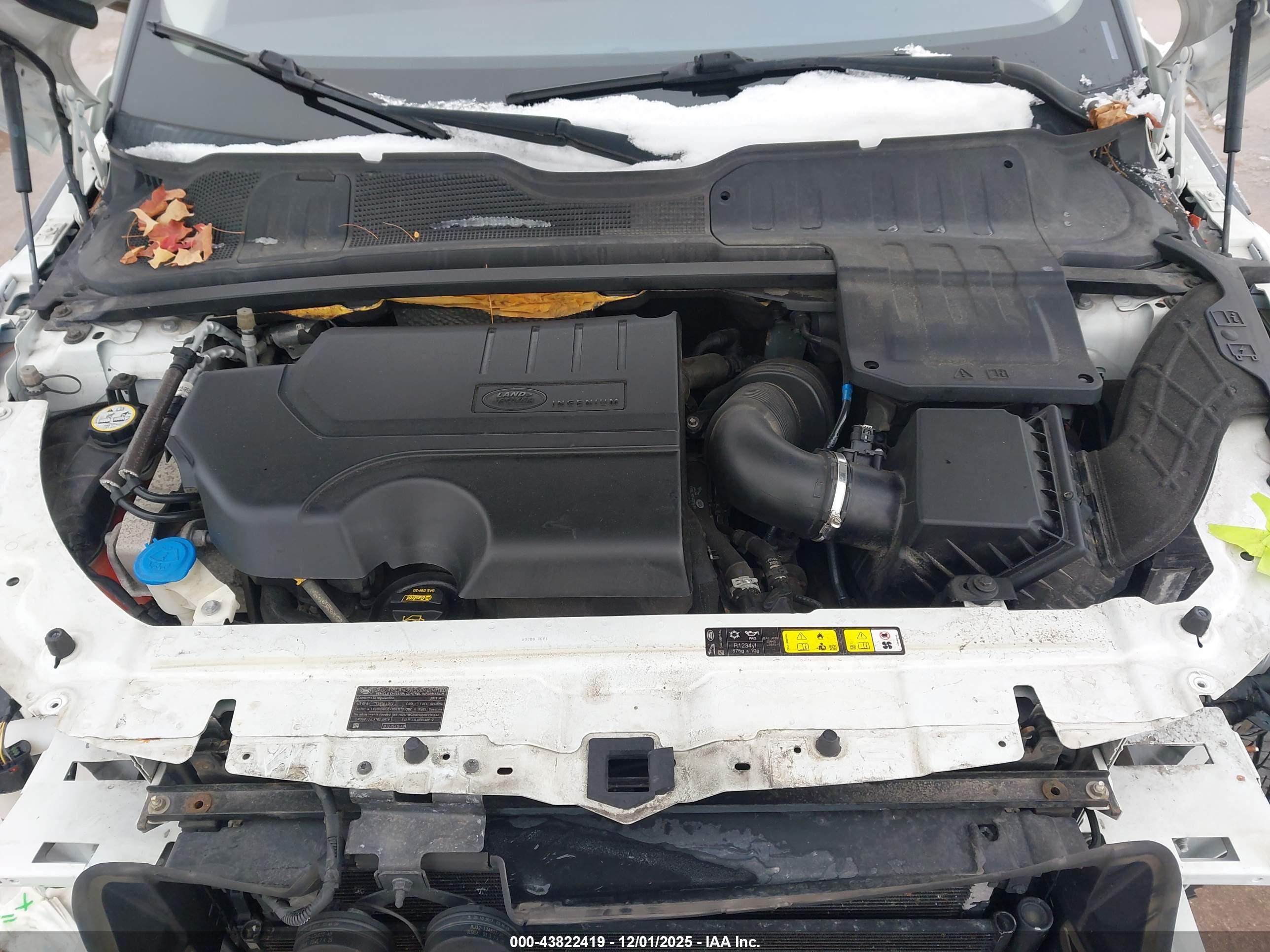 LAND ROVER image 10