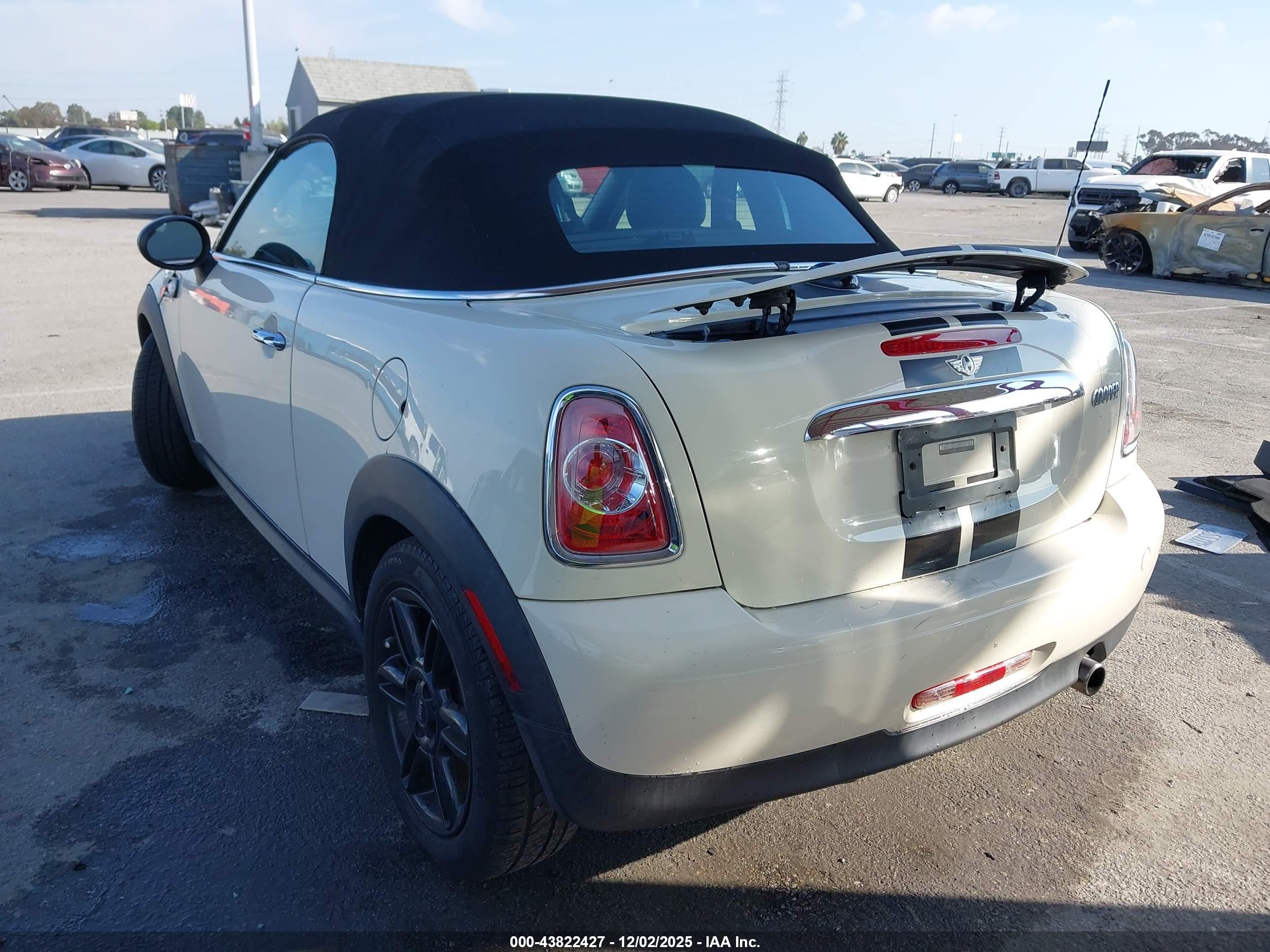 MINI ROADSTER image 3
