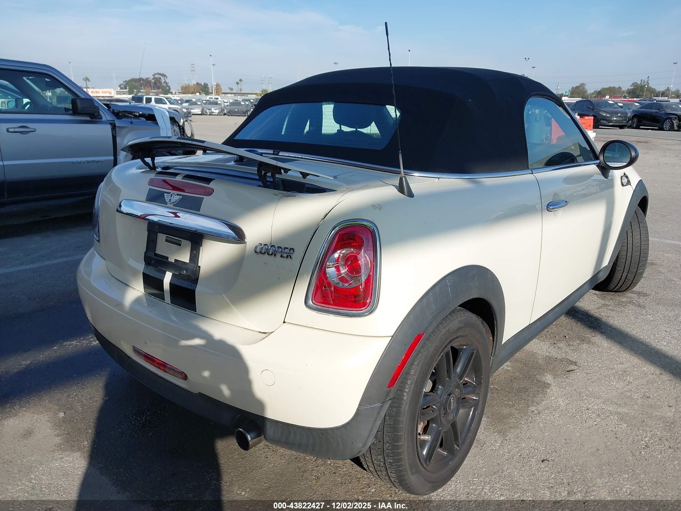 MINI ROADSTER image 4