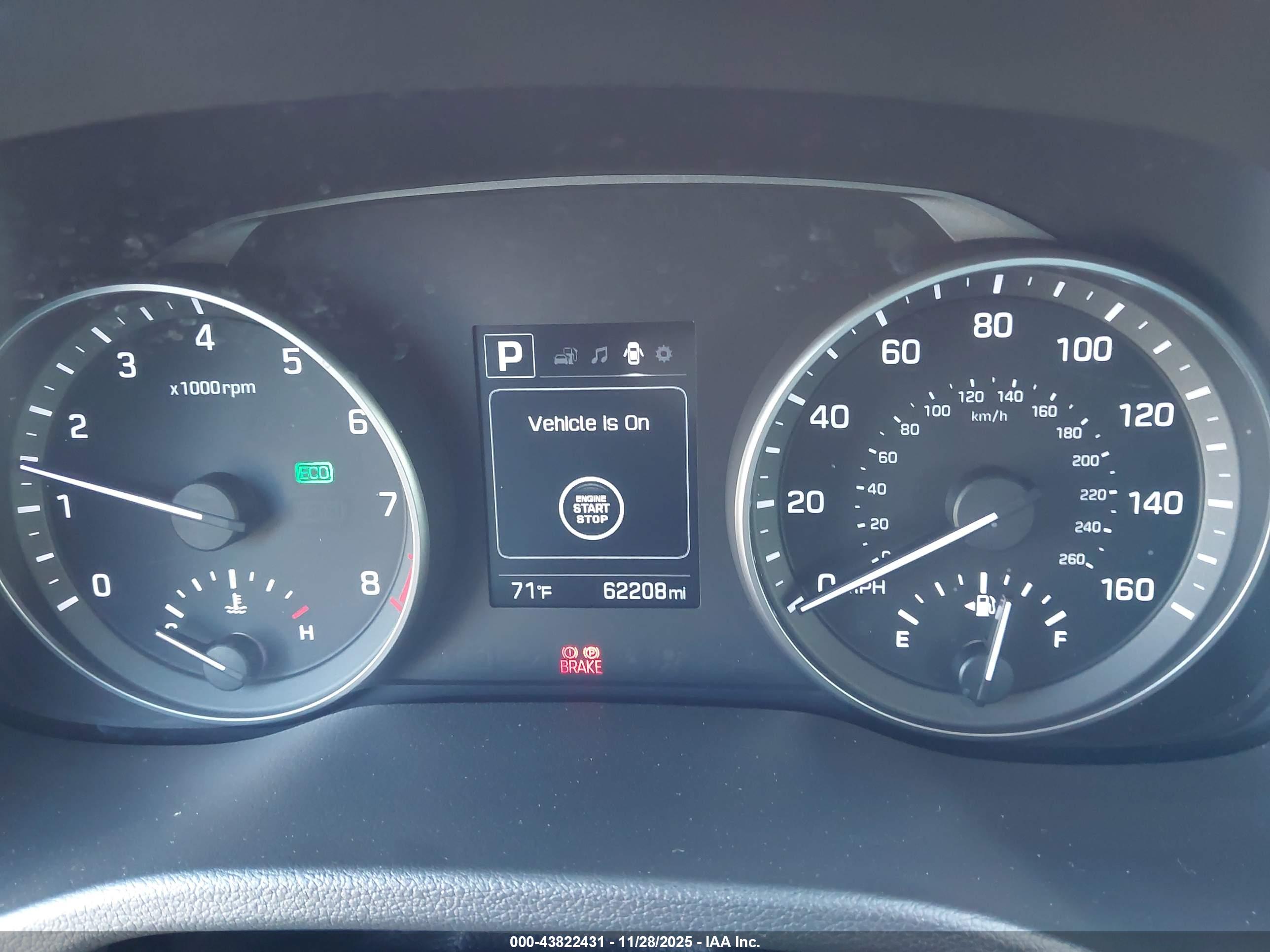 HYUNDAI ELANTRA image 7
