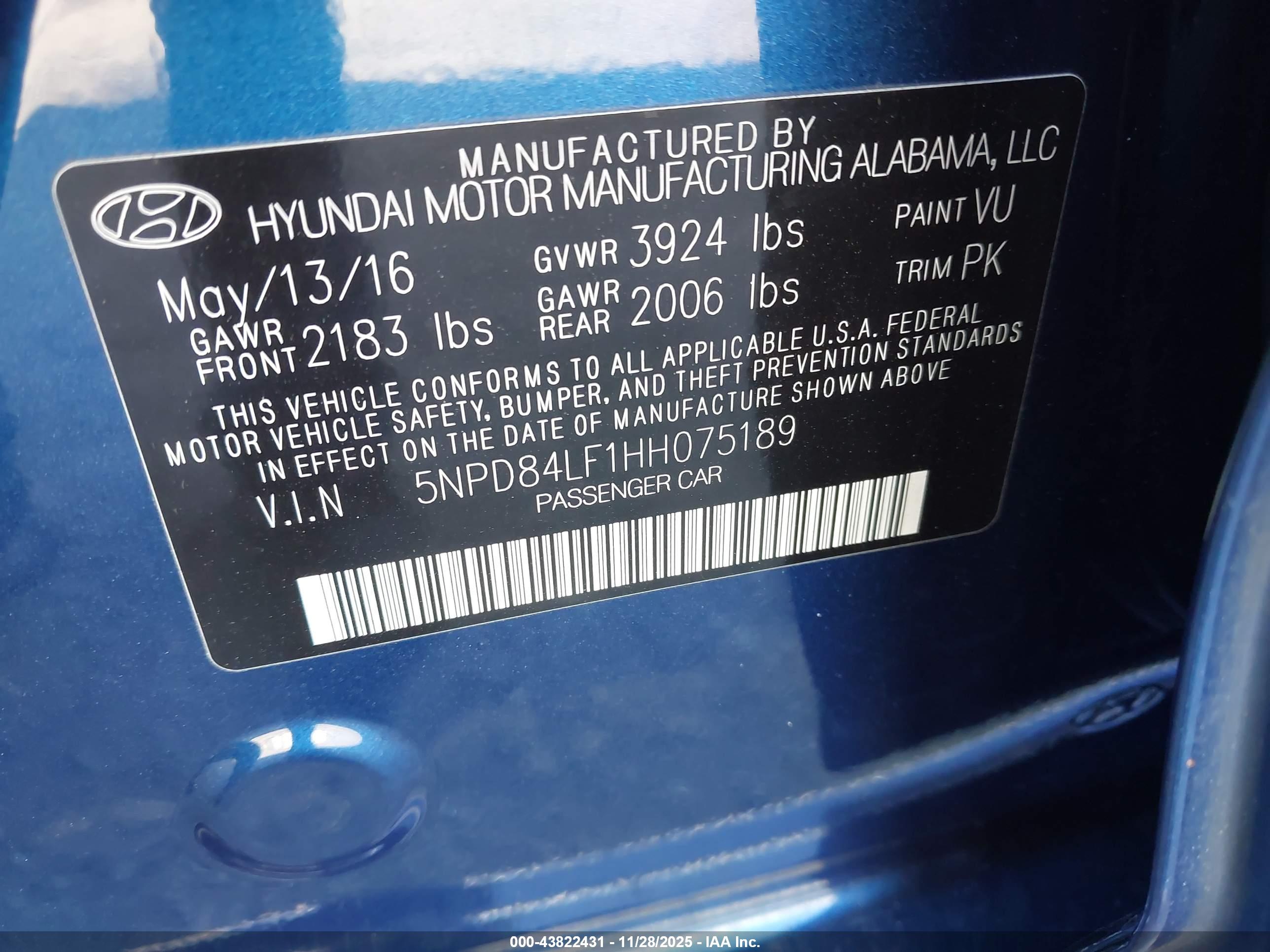 HYUNDAI ELANTRA image 9