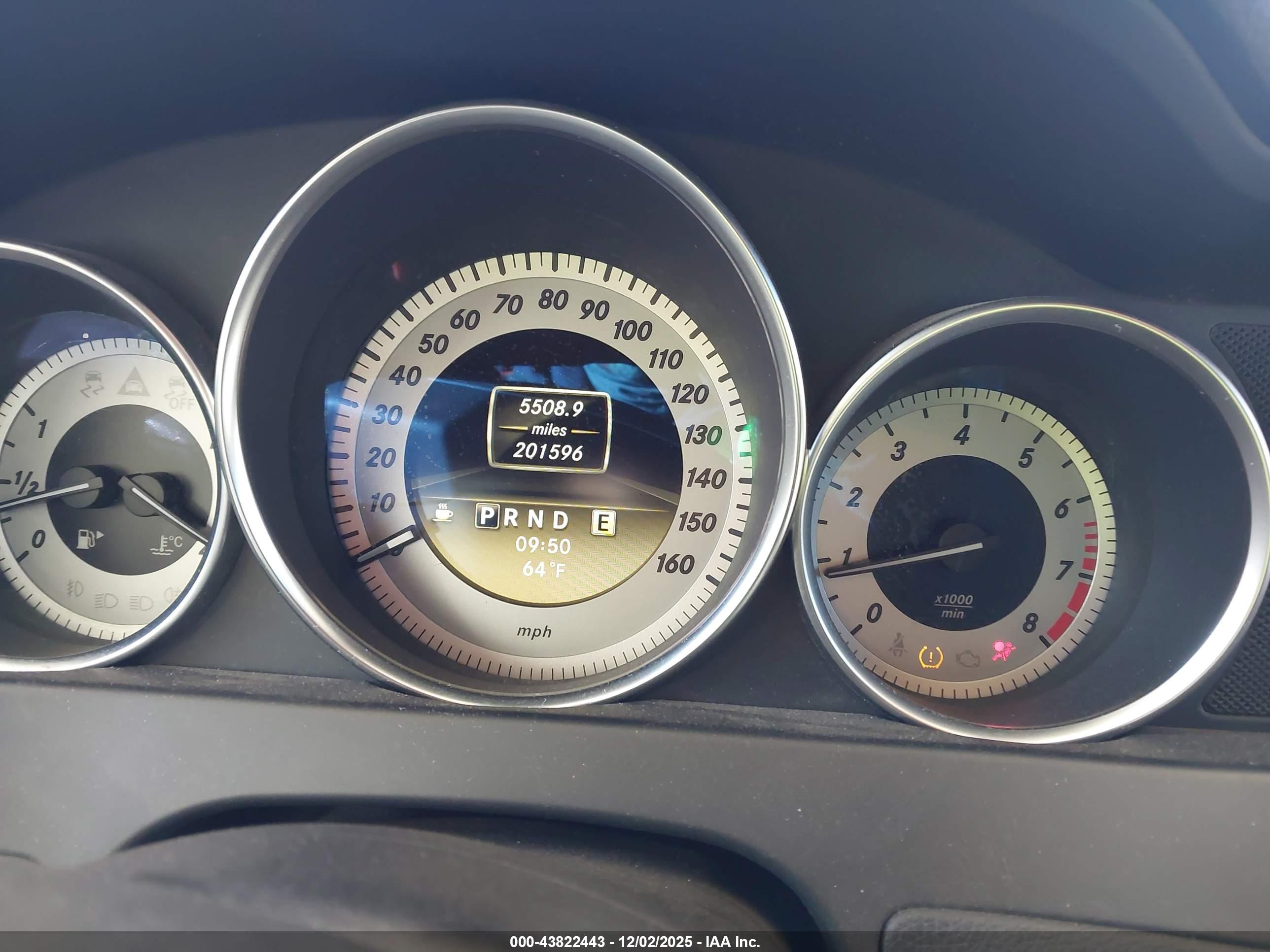 MERCEDES-BENZ C image 7