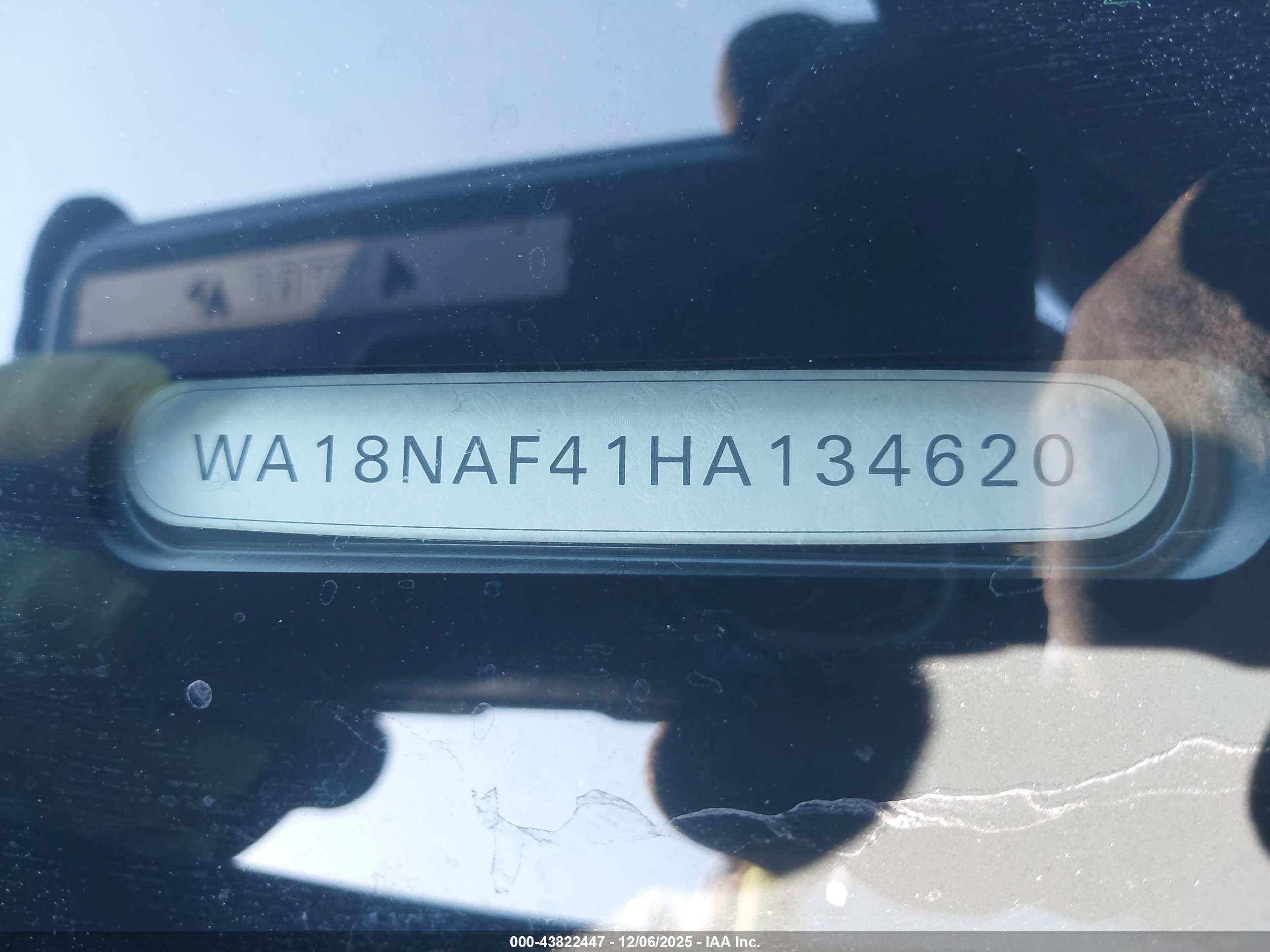 AUDI A4 image 9